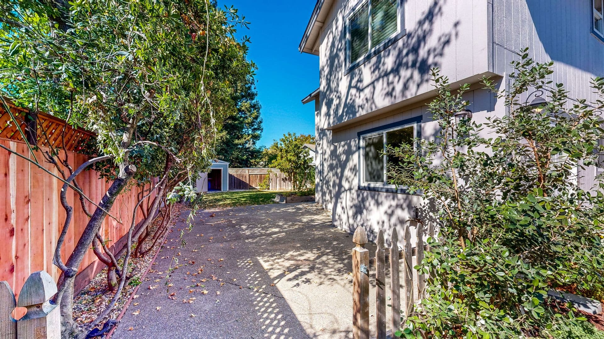 Santa Rosa House: 2266 Coventry court