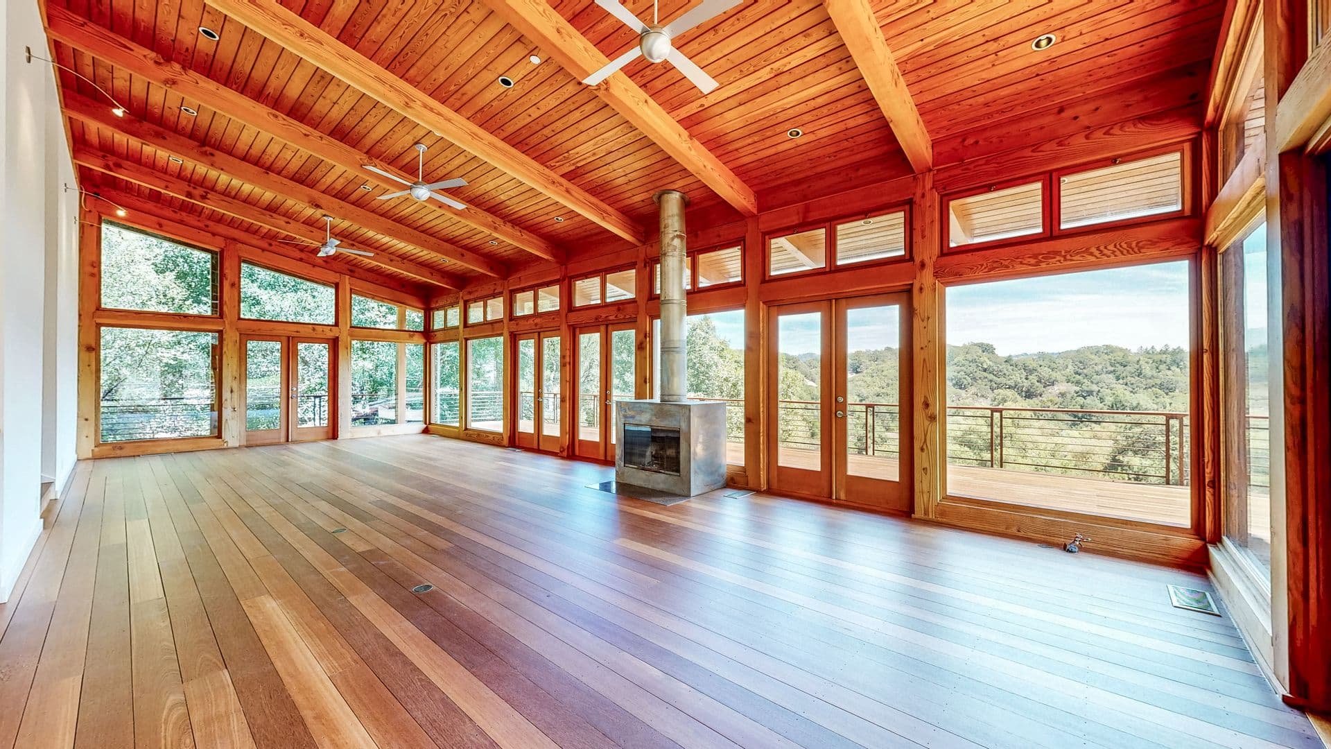 Santa Rosa House: 812 Leslie Creek Lane