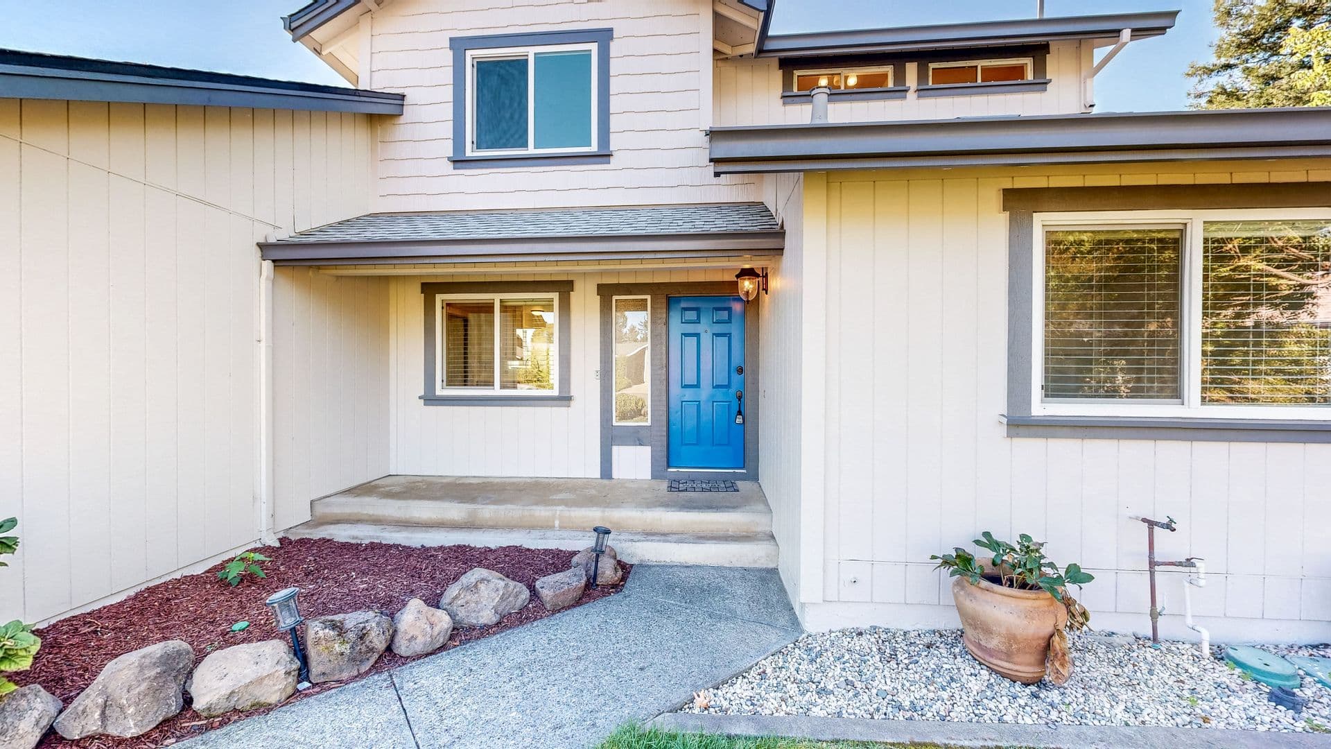 Santa Rosa House: 2266 Coventry court