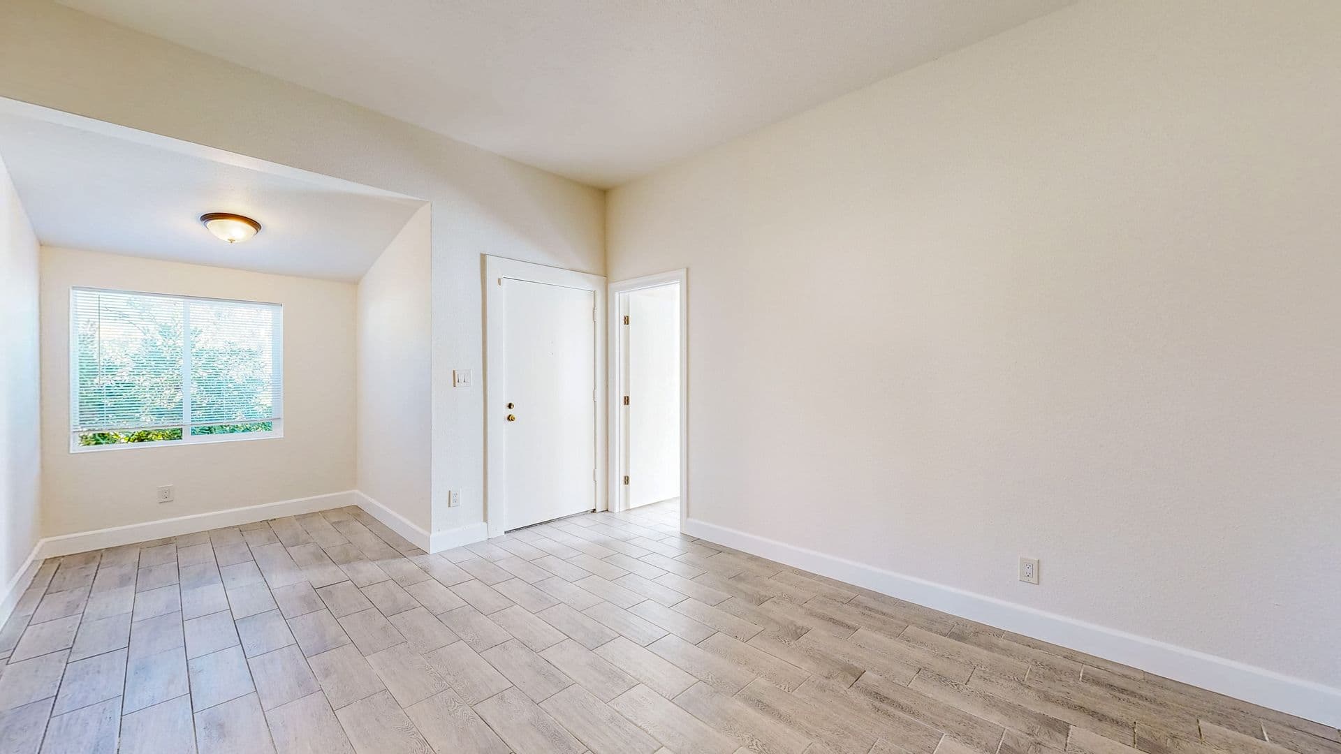 Healdsburg Apartment: 425 North Street -House