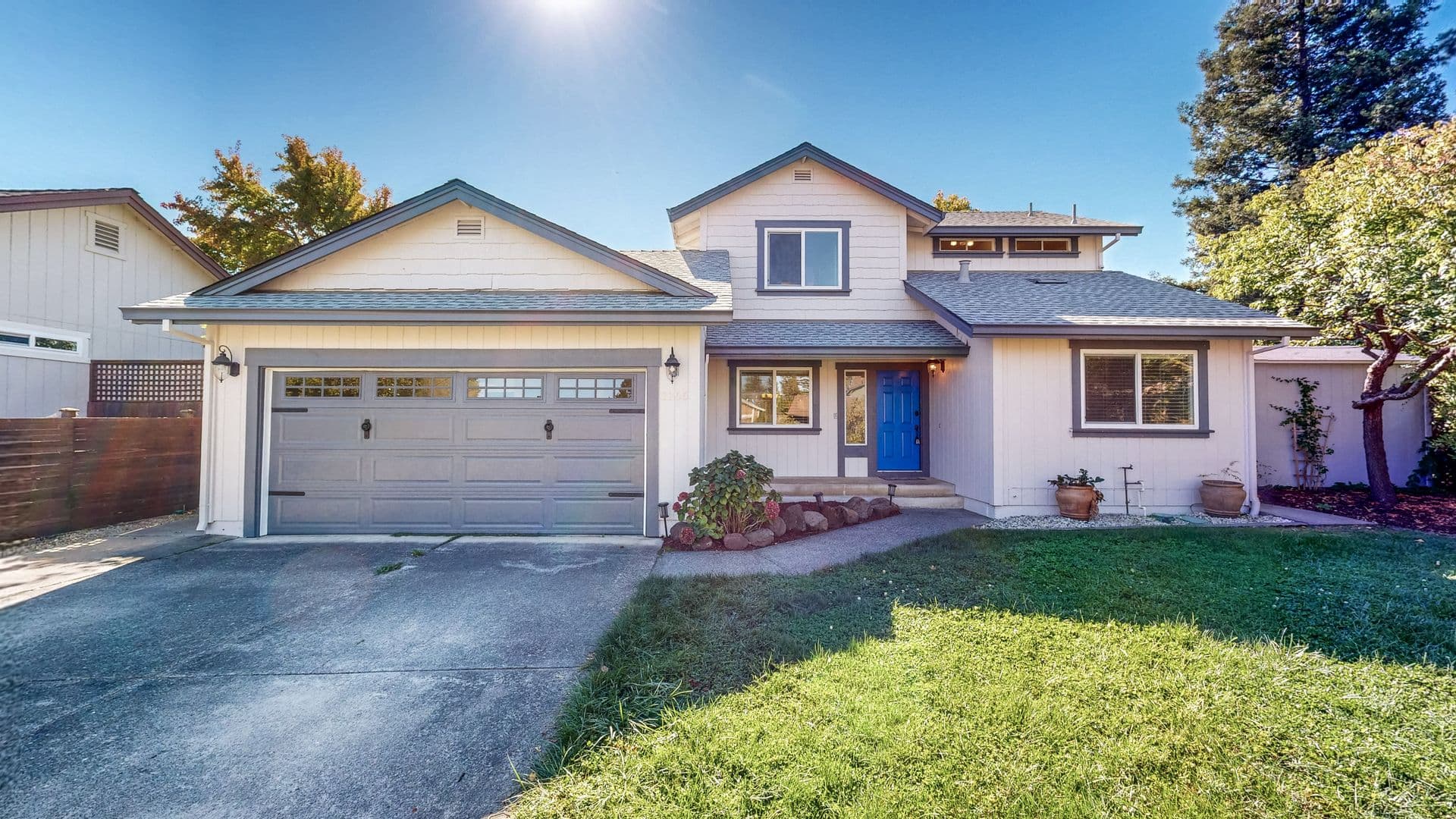 Santa Rosa House: 2266 Coventry court