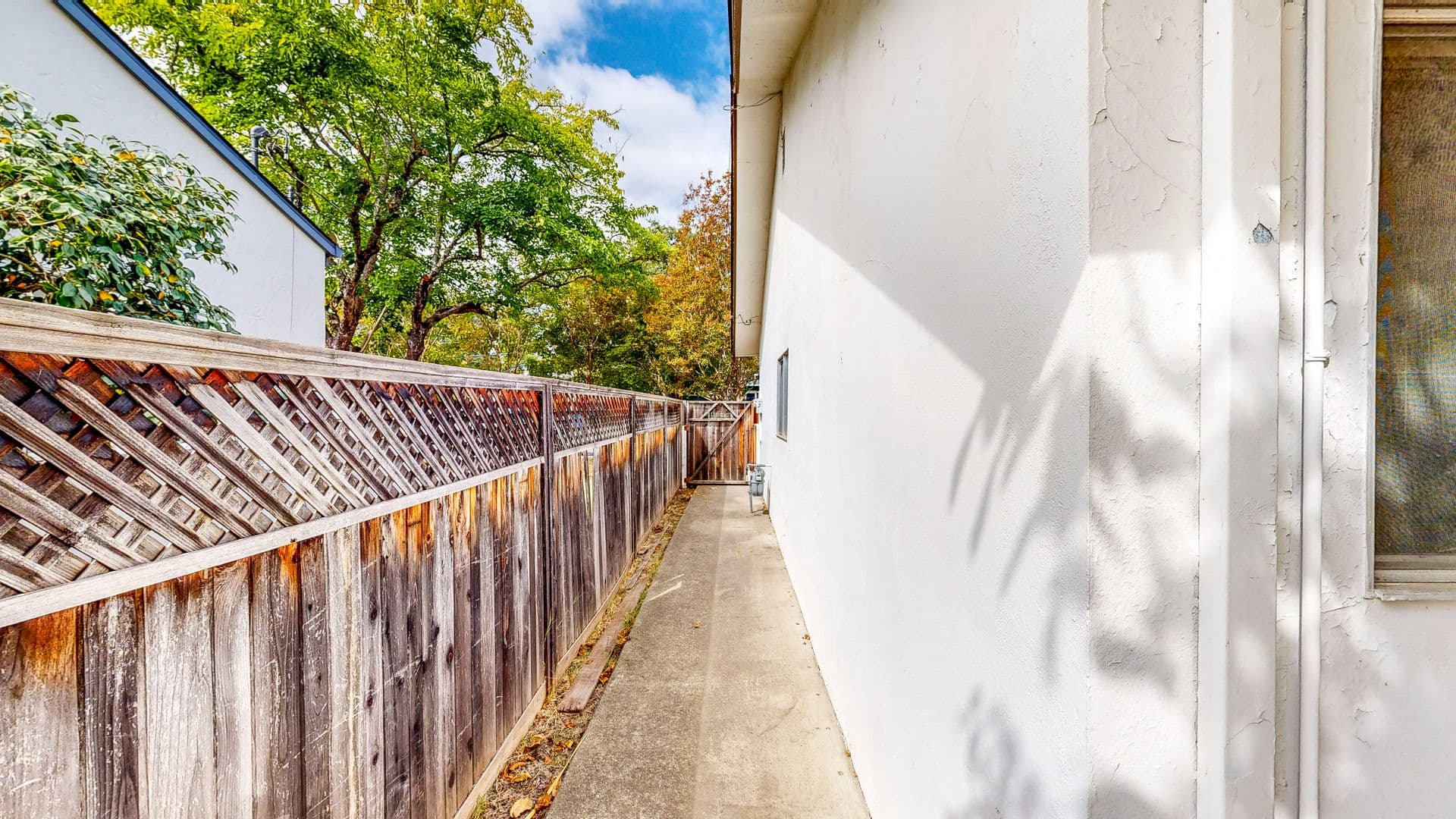 Calistoga House: 1426 3rd St,