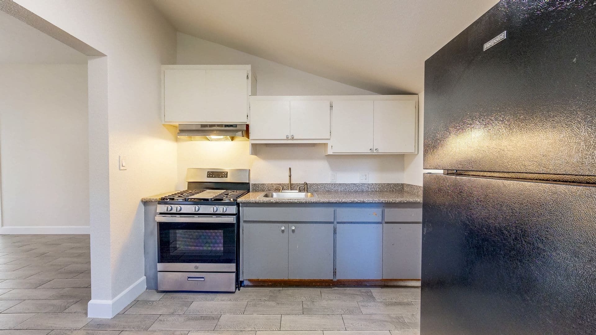 Healdsburg Apartment: 425 North Street -House