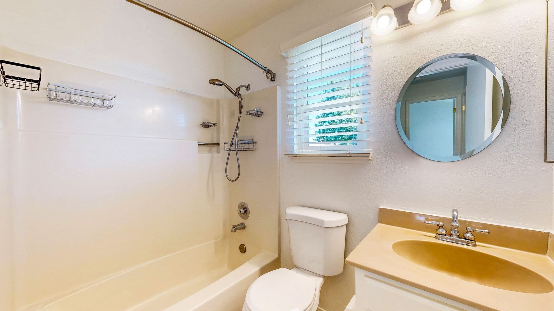 Santa Rosa House: 2266 Coventry court