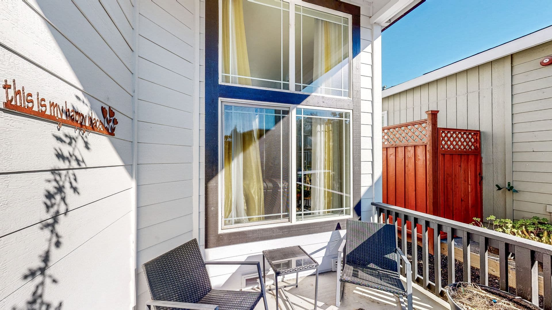 Windsor House: 8112 Luisa Way