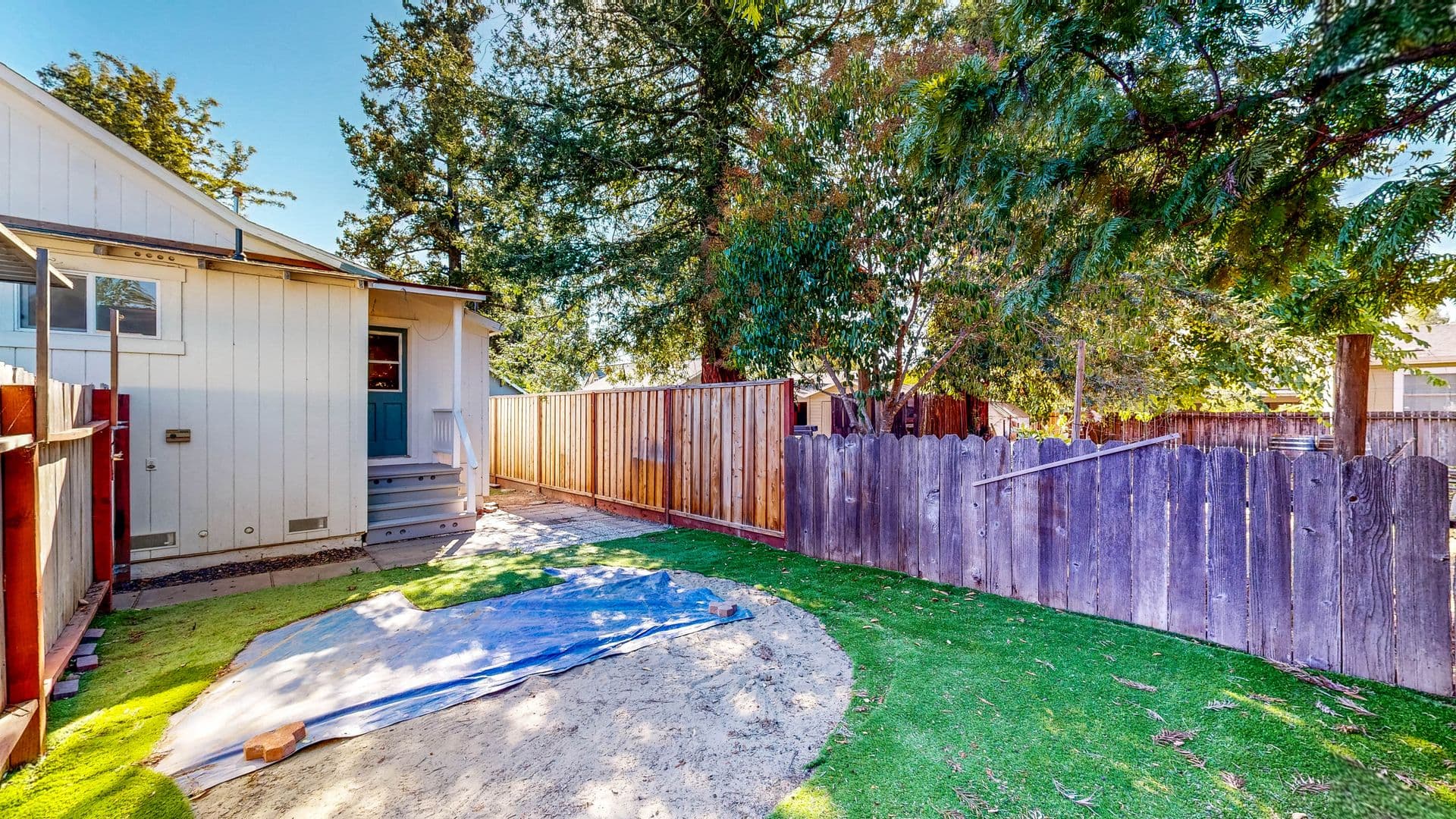 Healdsburg Apartment: 425 North Street -House