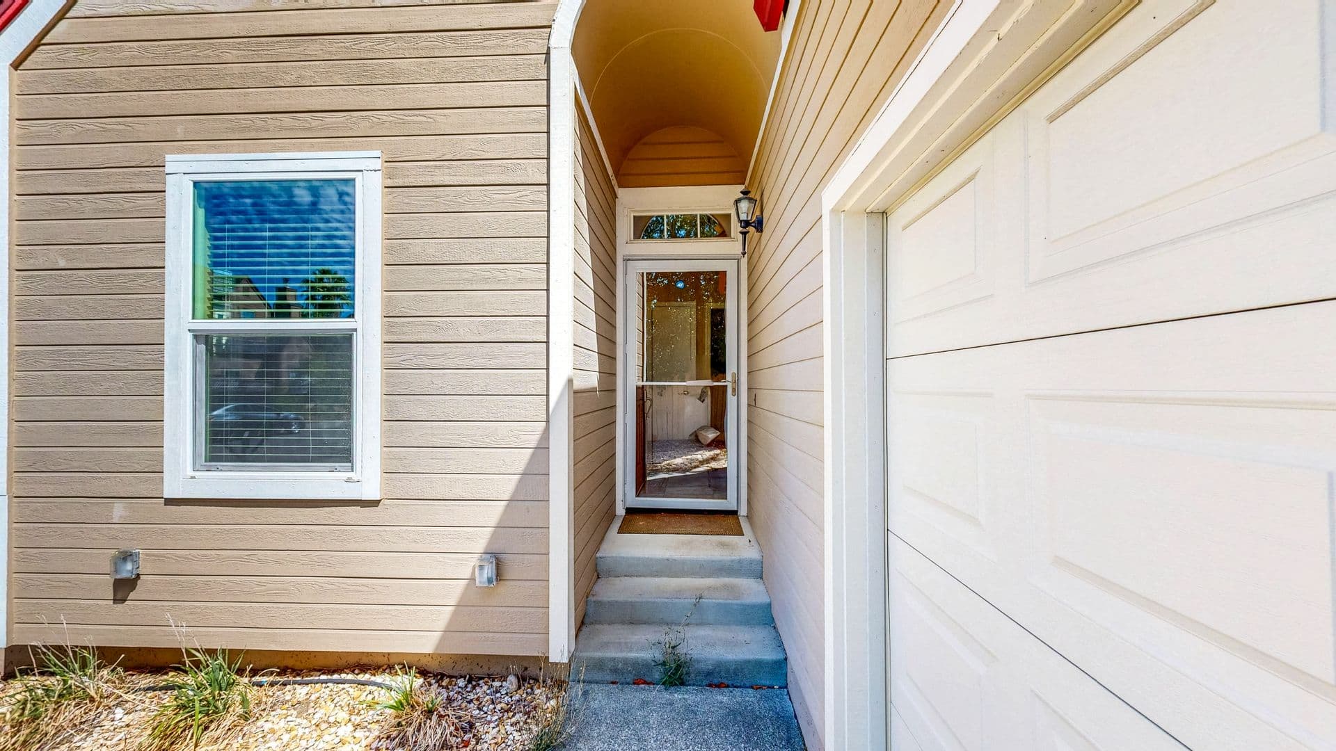 Santa Rosa House: 2322 Mikayla Dr,