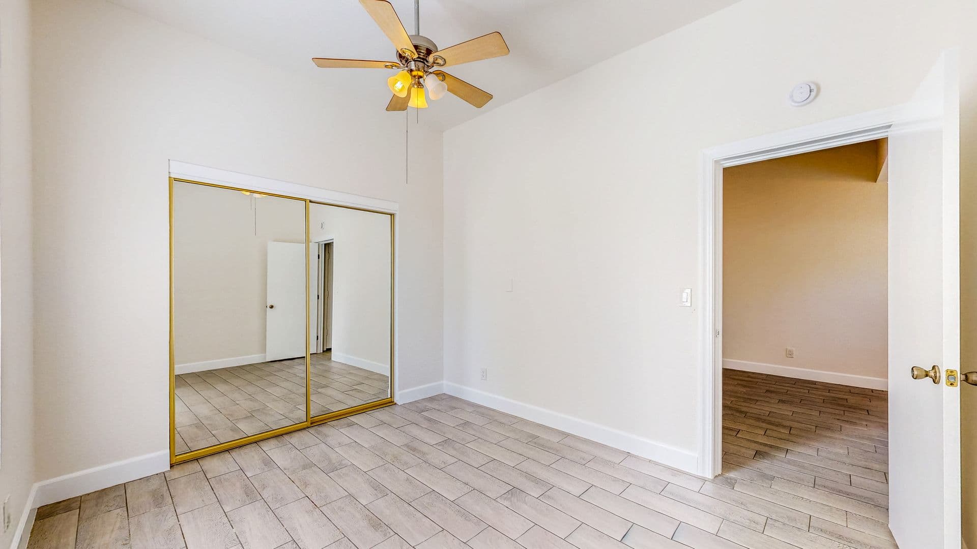 Healdsburg Apartment: 425 North Street -House