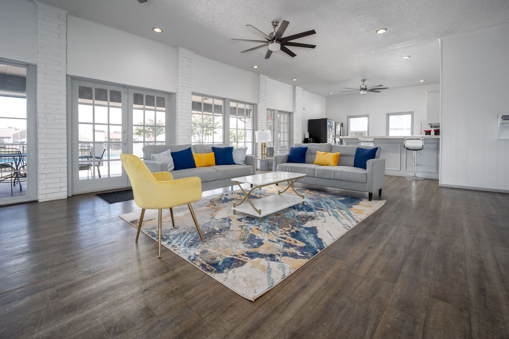 Oklahoma City Apartment: 2700 Indian Creek Blvd