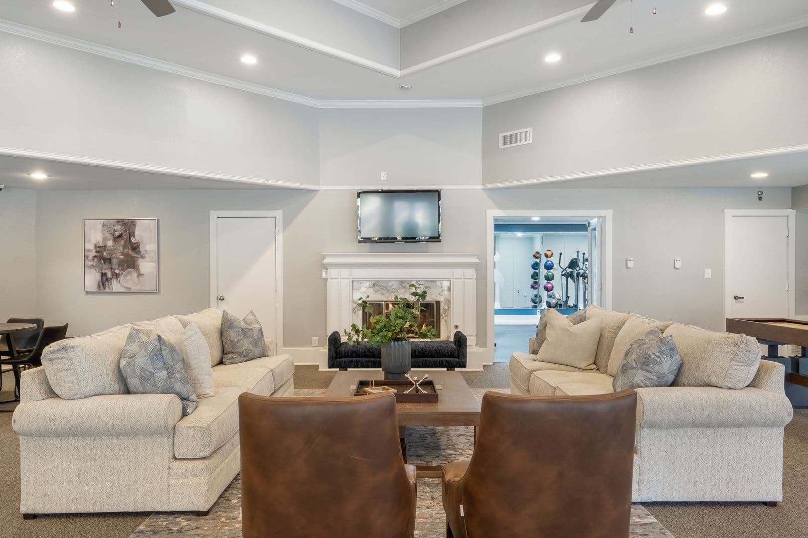 Tulsa Apartment: 10011 S Sheridan Road