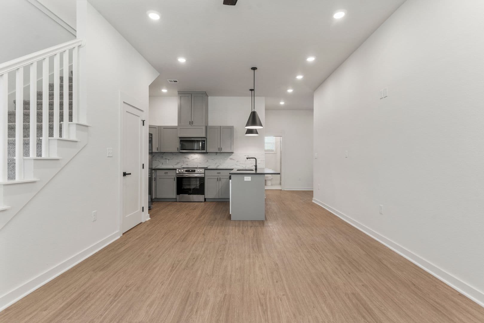 Tulsa Townhome: 17450 W Dearborn Str