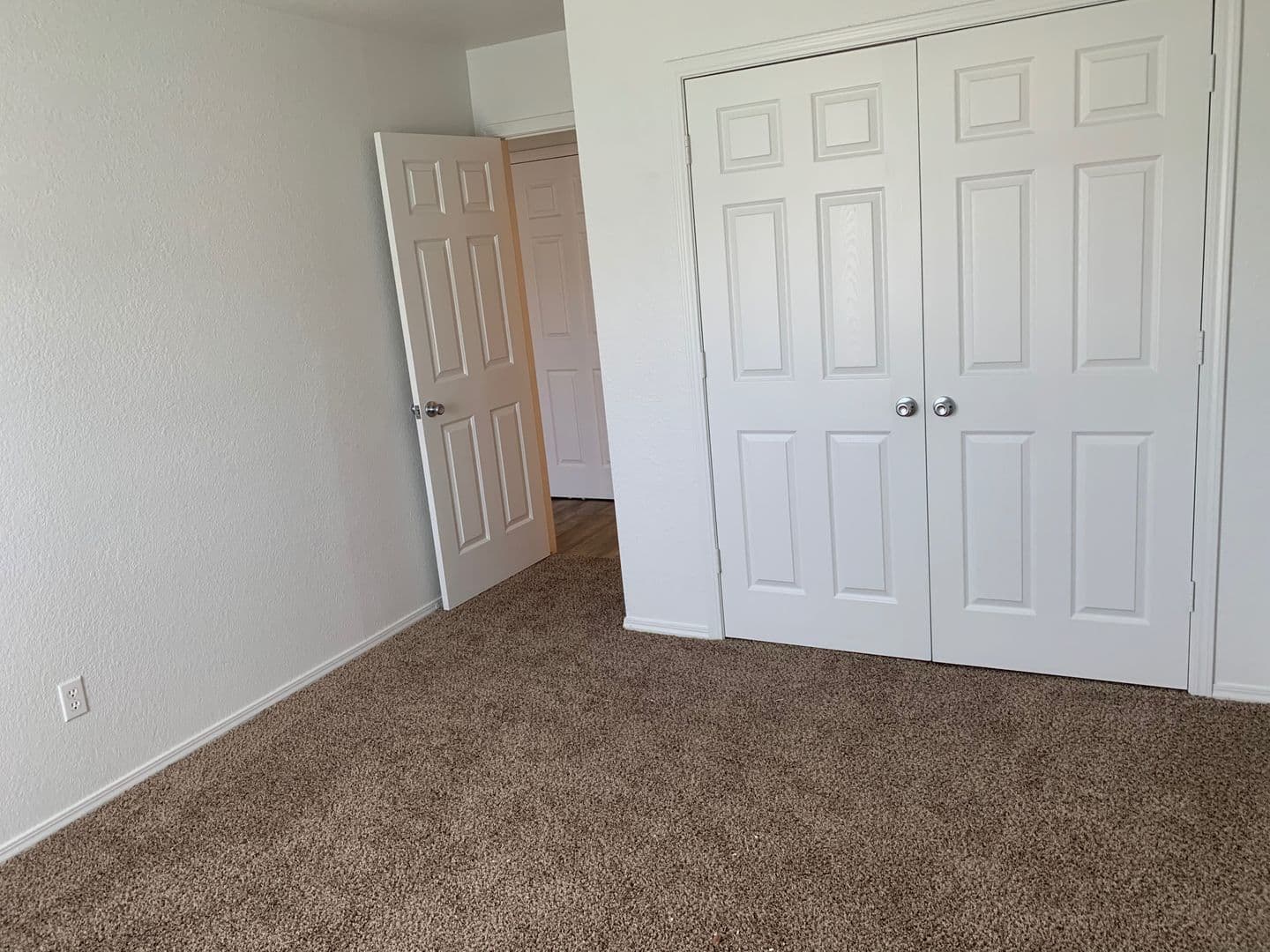 Bixby Apartment: 8336 East 120th Place