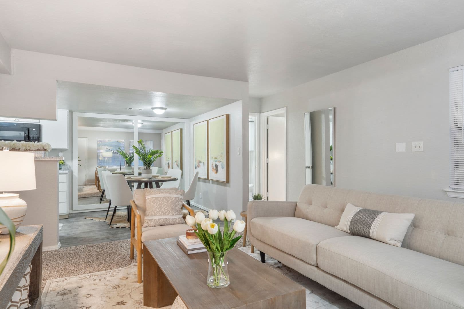 Tulsa Apartment: 10011 S Sheridan Road