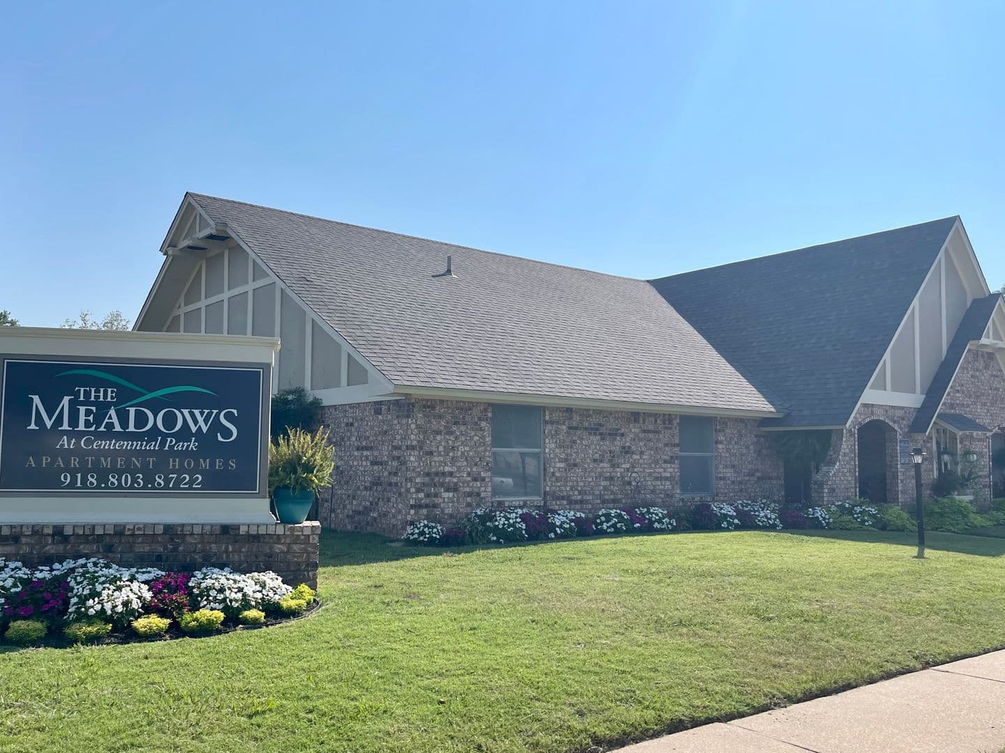 Pryor Apartment: 1501 Meadow Trace Drive #1