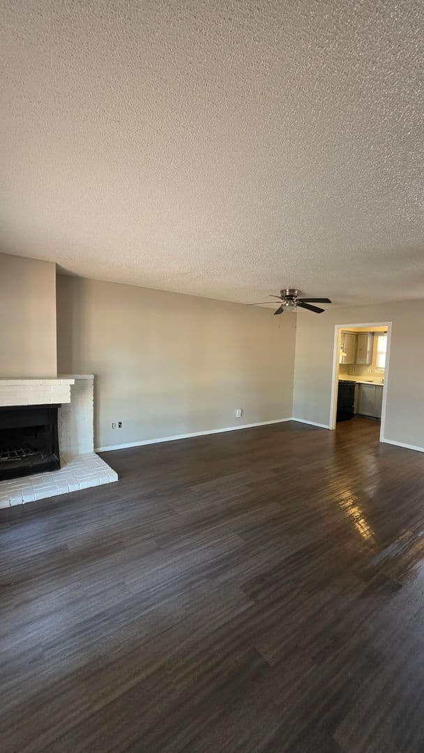 Oklahoma City Apartment: 2700 Indian Creek Blvd