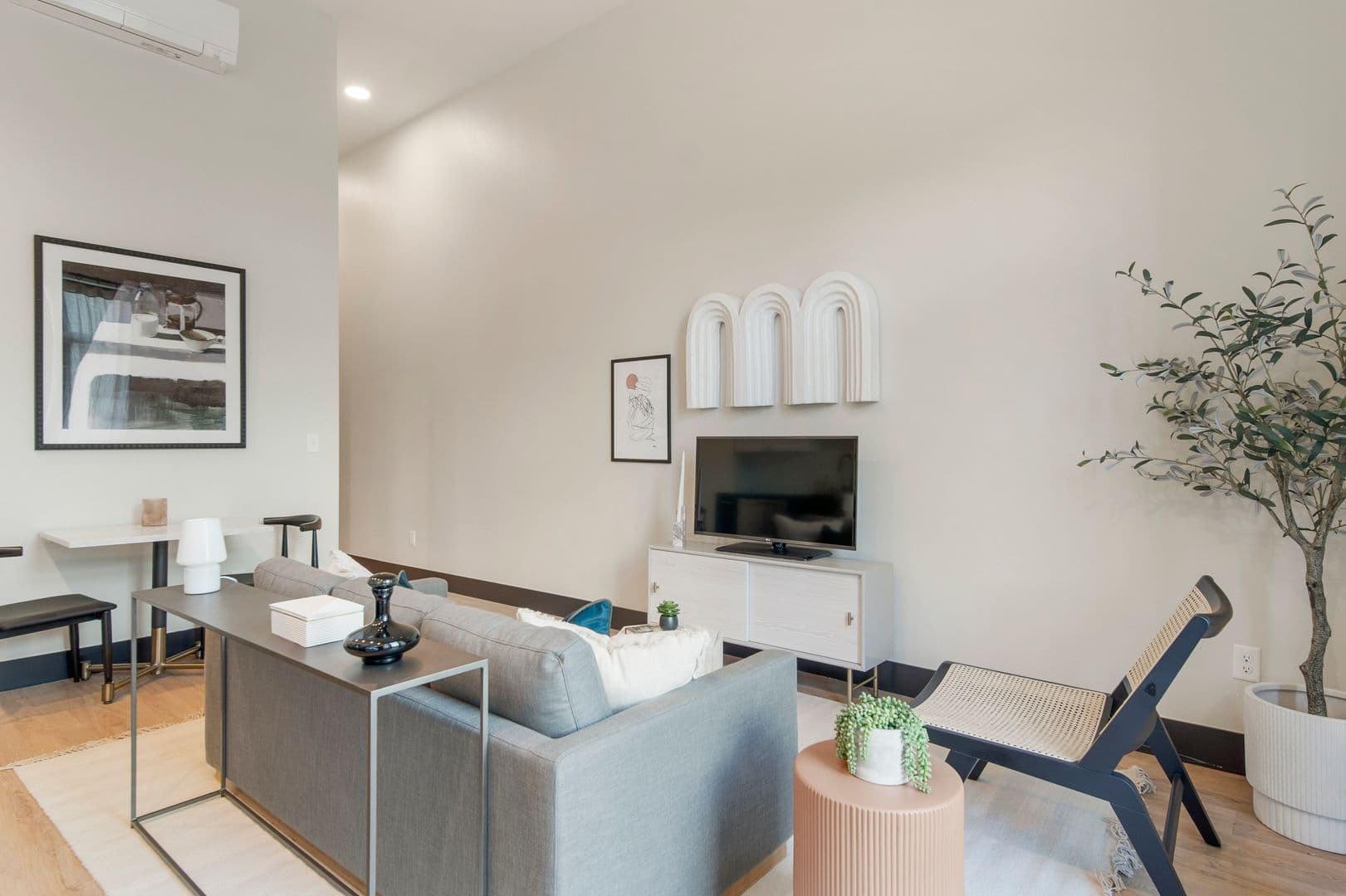 Tulsa Apartment: 111 South Greenwood Ave