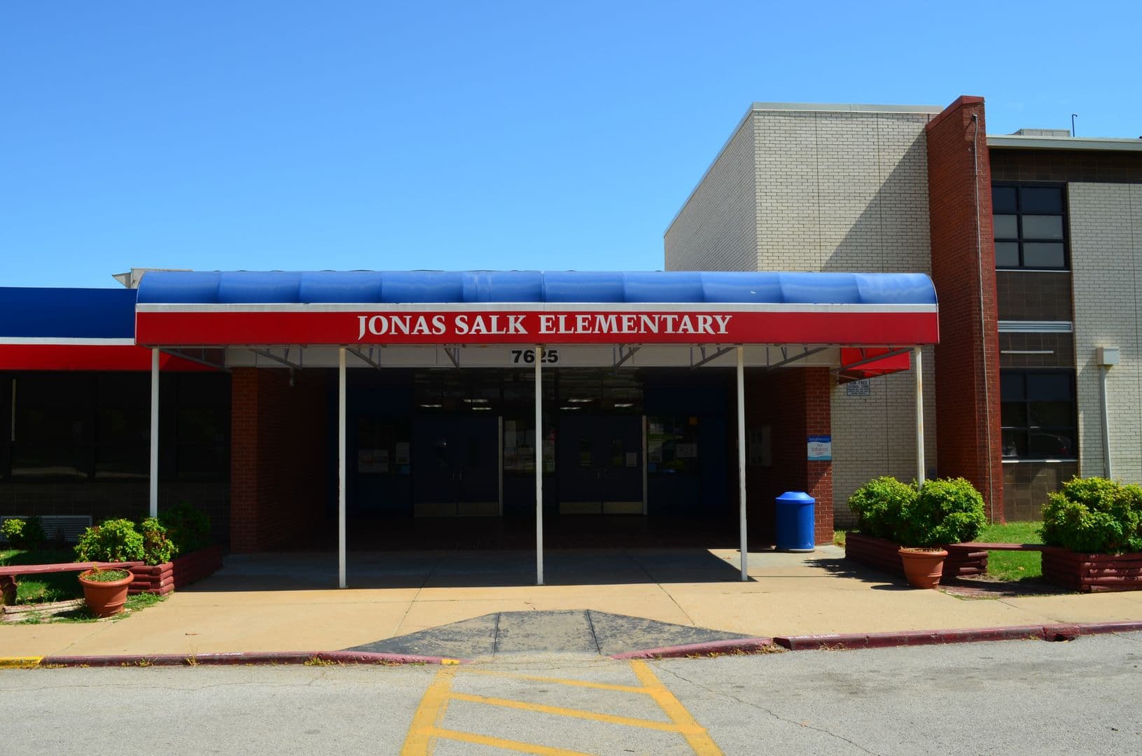 Tulsa Apartment: 4974 S. 76th East Ave.