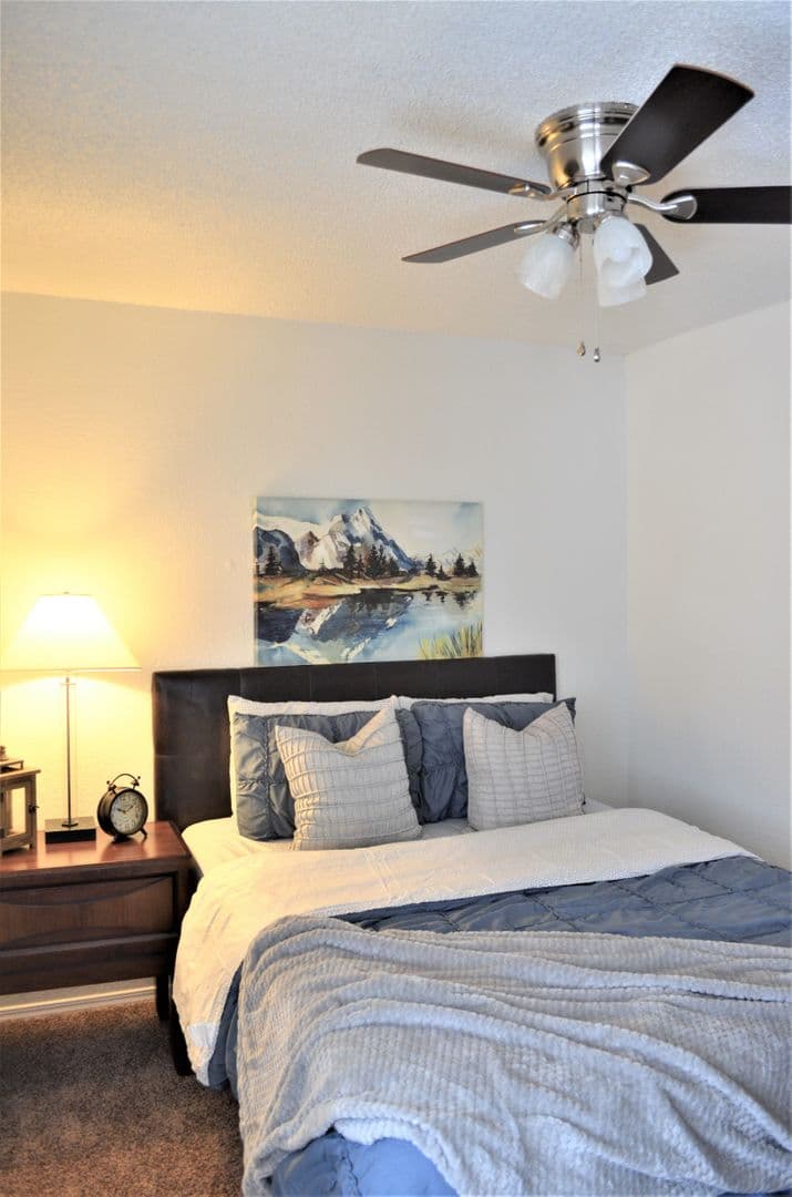Glenpool Apartment: 1050 E. 141st Street South