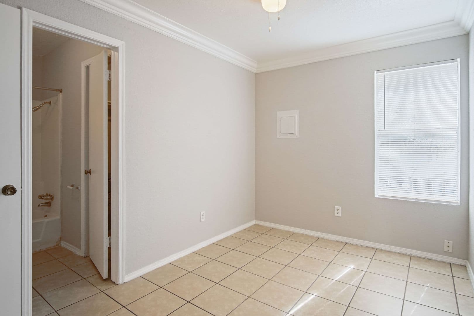 Oklahoma City Apartment: 800 N. Meridian Ave