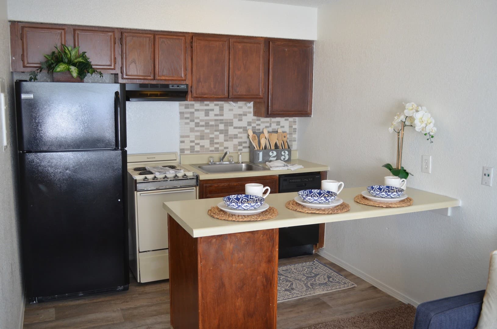 Glenpool Apartment: 1050 E. 141st Street South