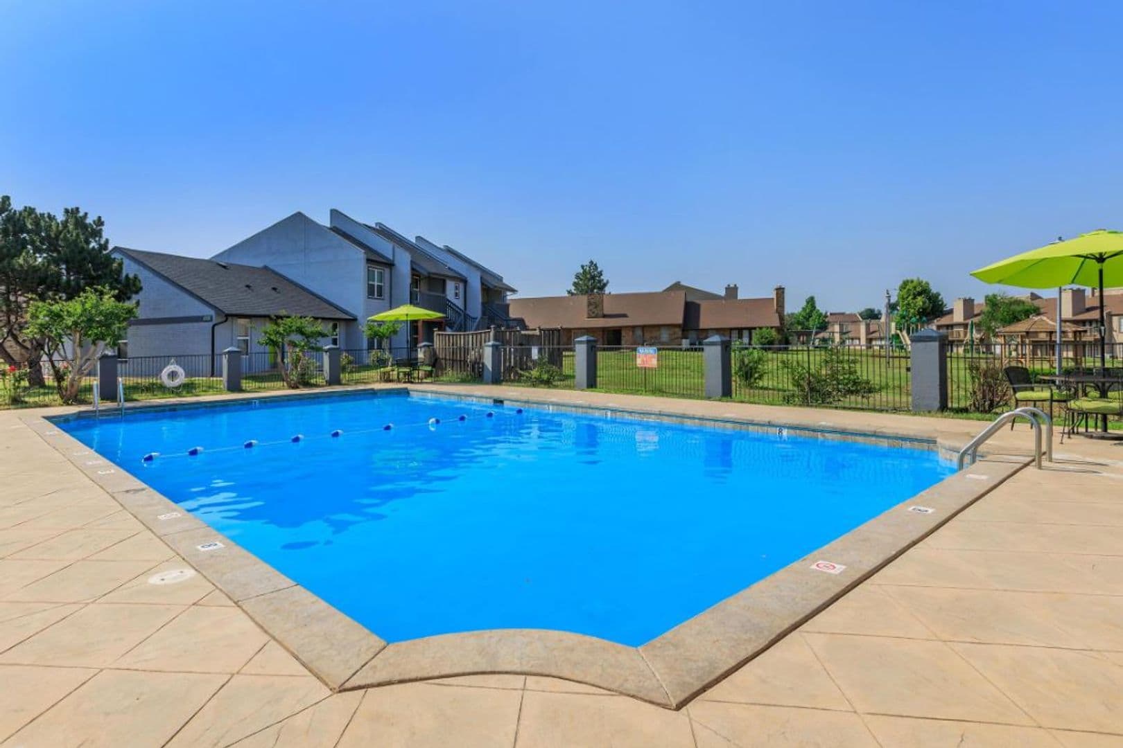 Oklahoma City Apartment: 2700 Indian Creek Blvd