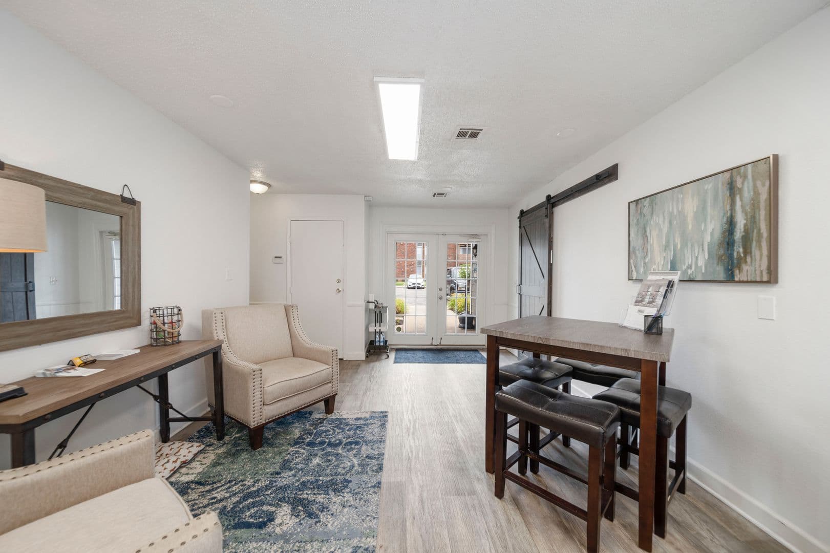Broken Arrow Apartment: 512 E Madison