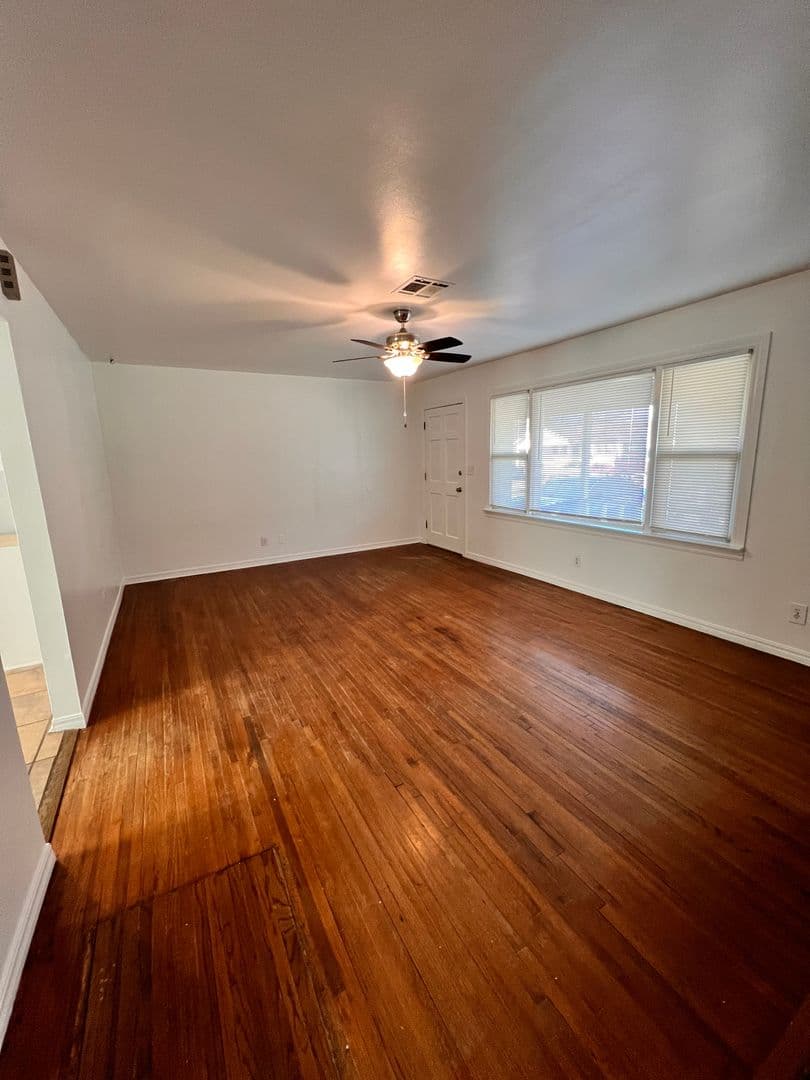Tulsa Apartment: 334 E. 46th Street