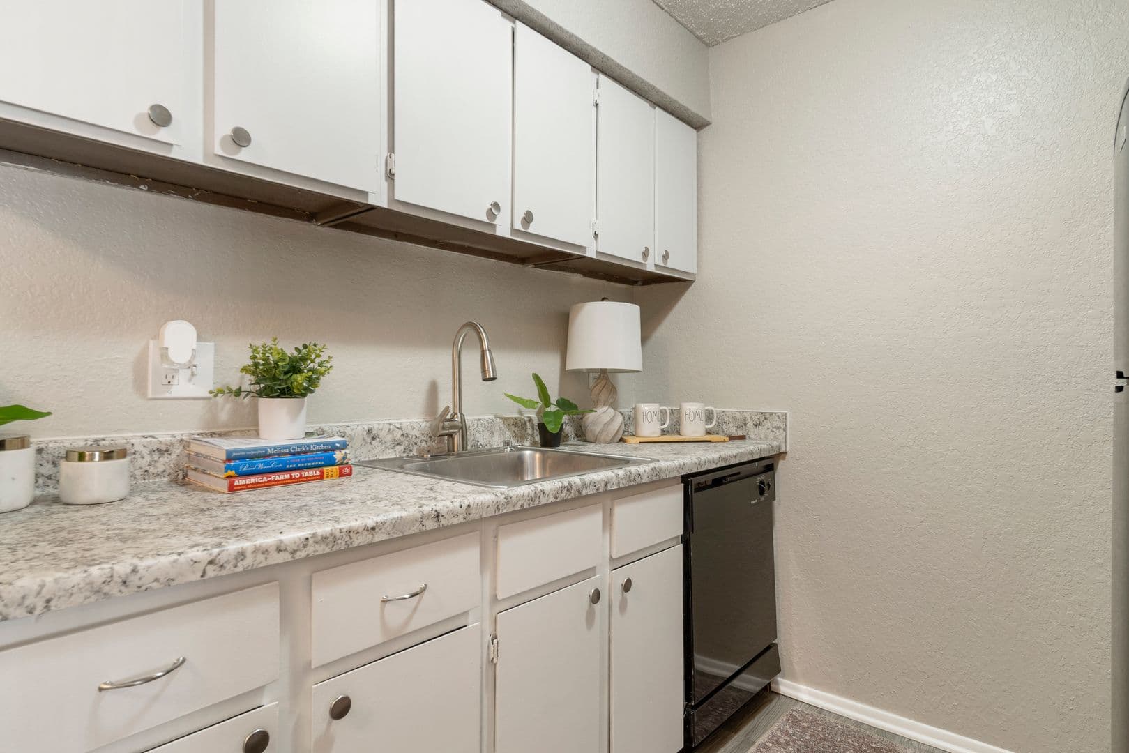 Tulsa Apartment: 4739 S. Fulton Ave