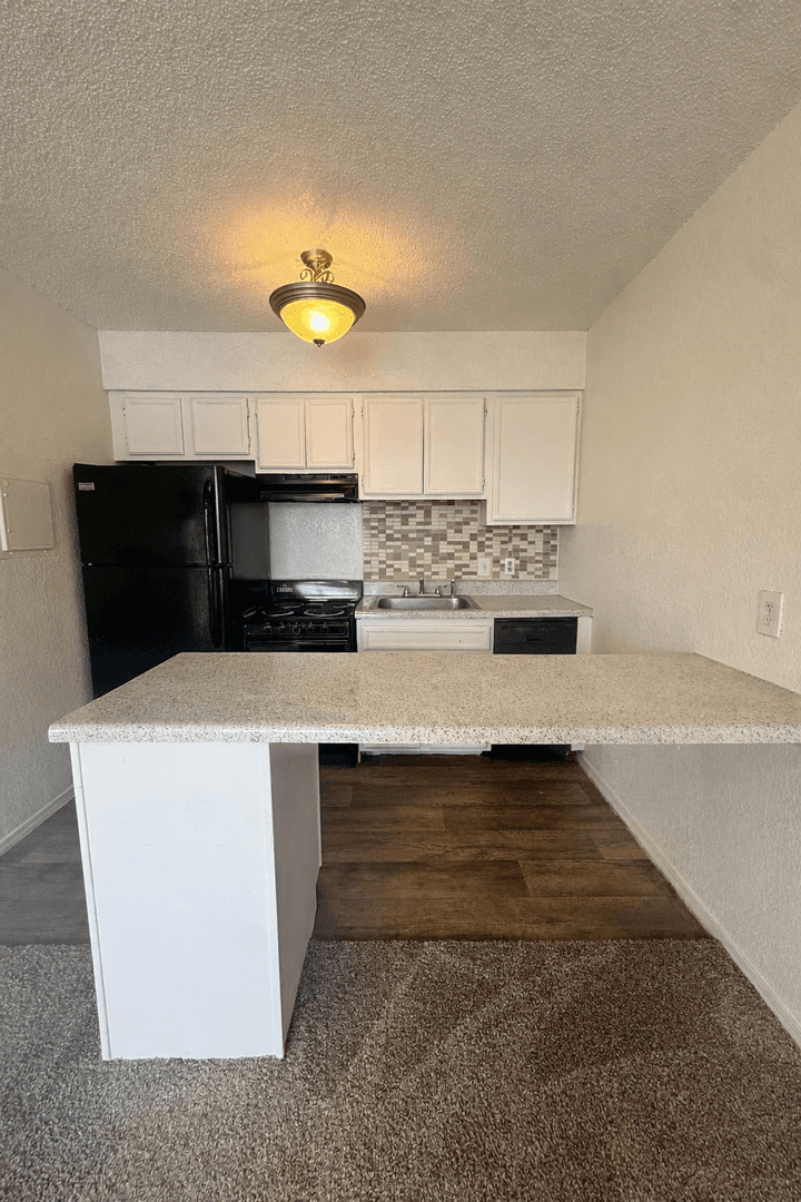 Glenpool Apartment: 1050 E. 141st Street South