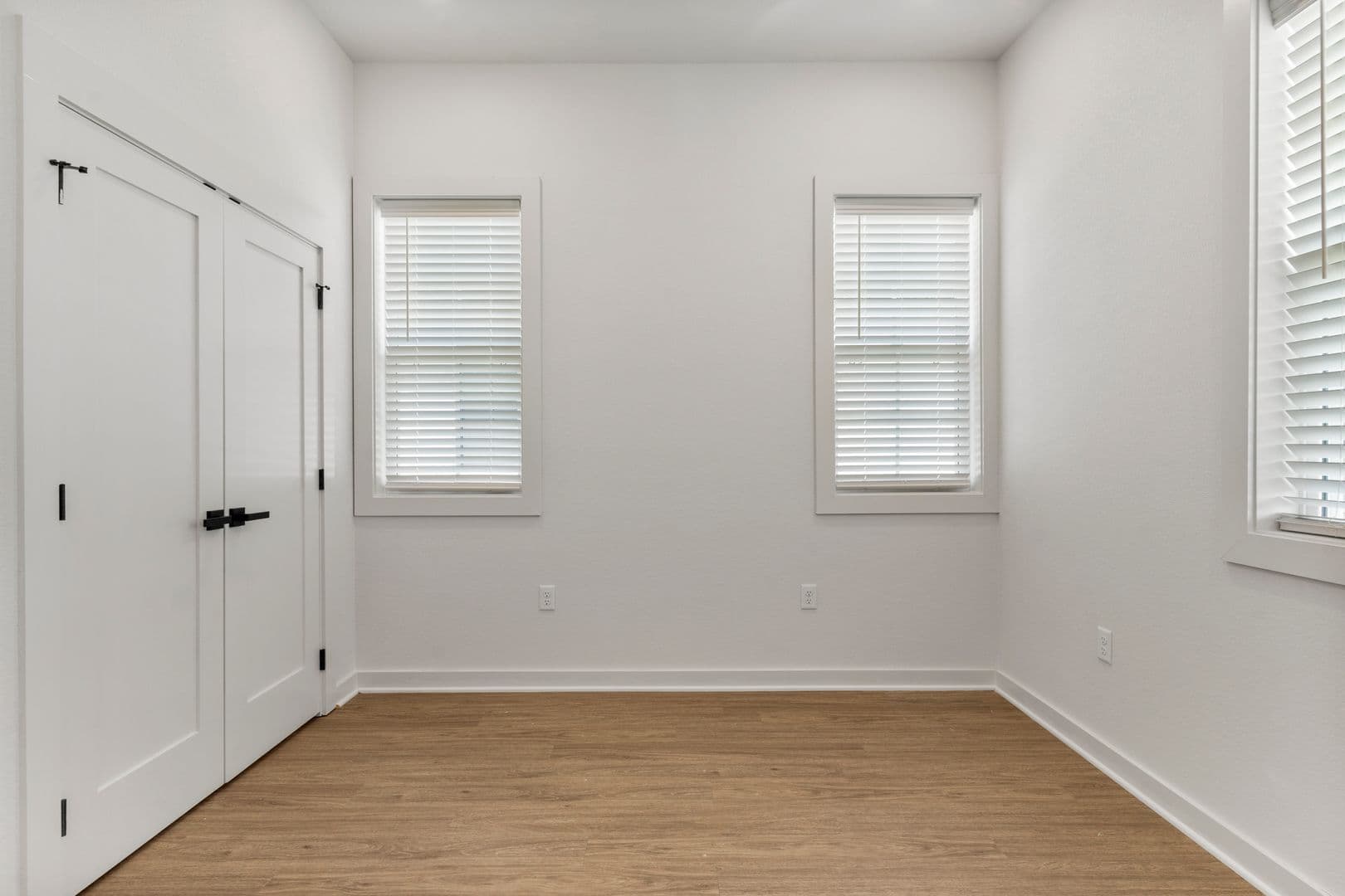 Tulsa Townhome: 17450 W Dearborn Str