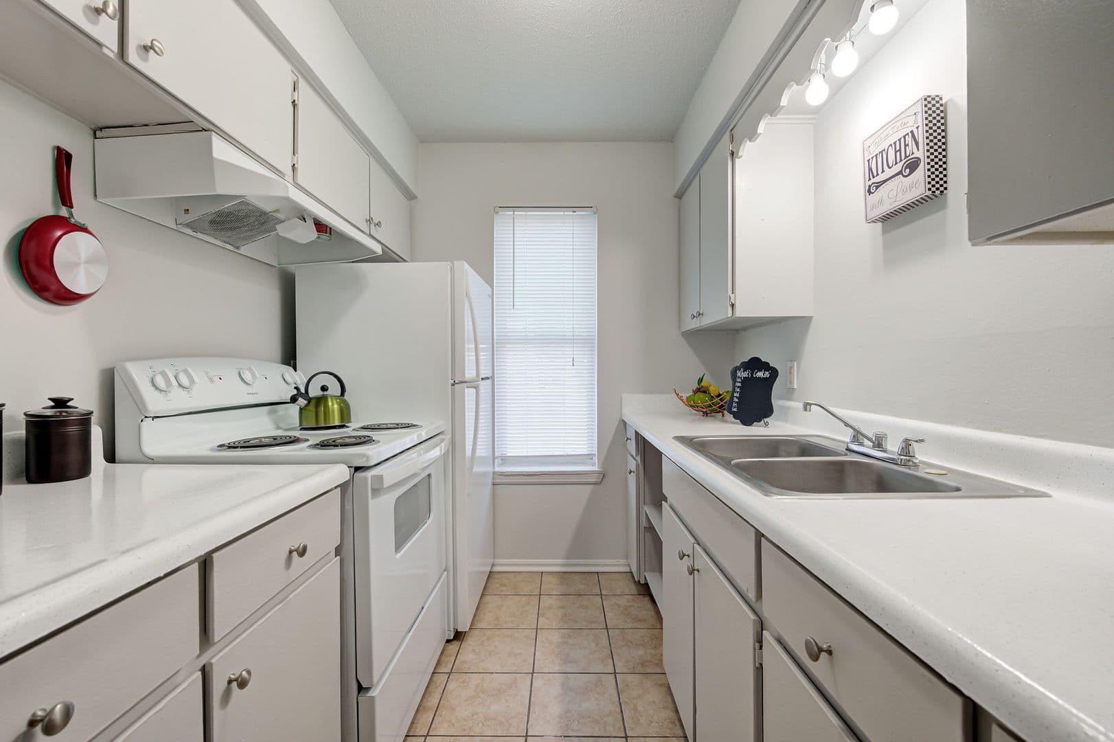 Midwest City Apartment: 7020 East Reno Ave