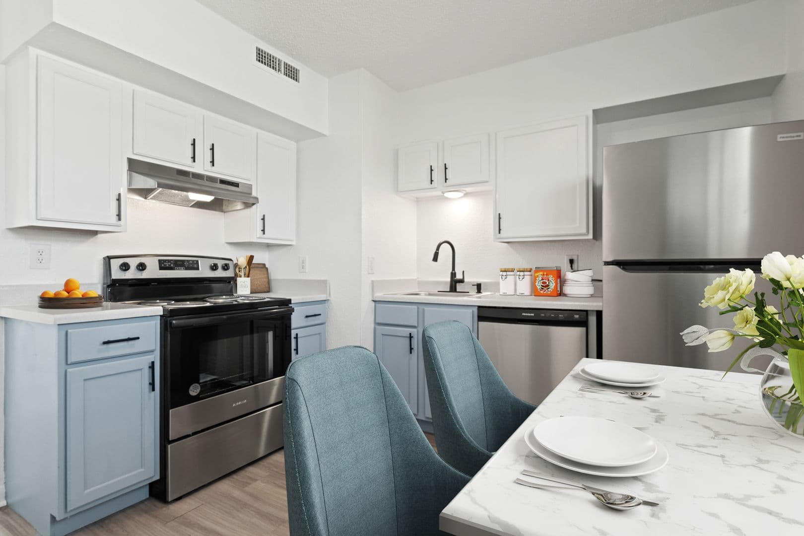 Oklahoma City Apartment: 701 E Wilshire Blvd