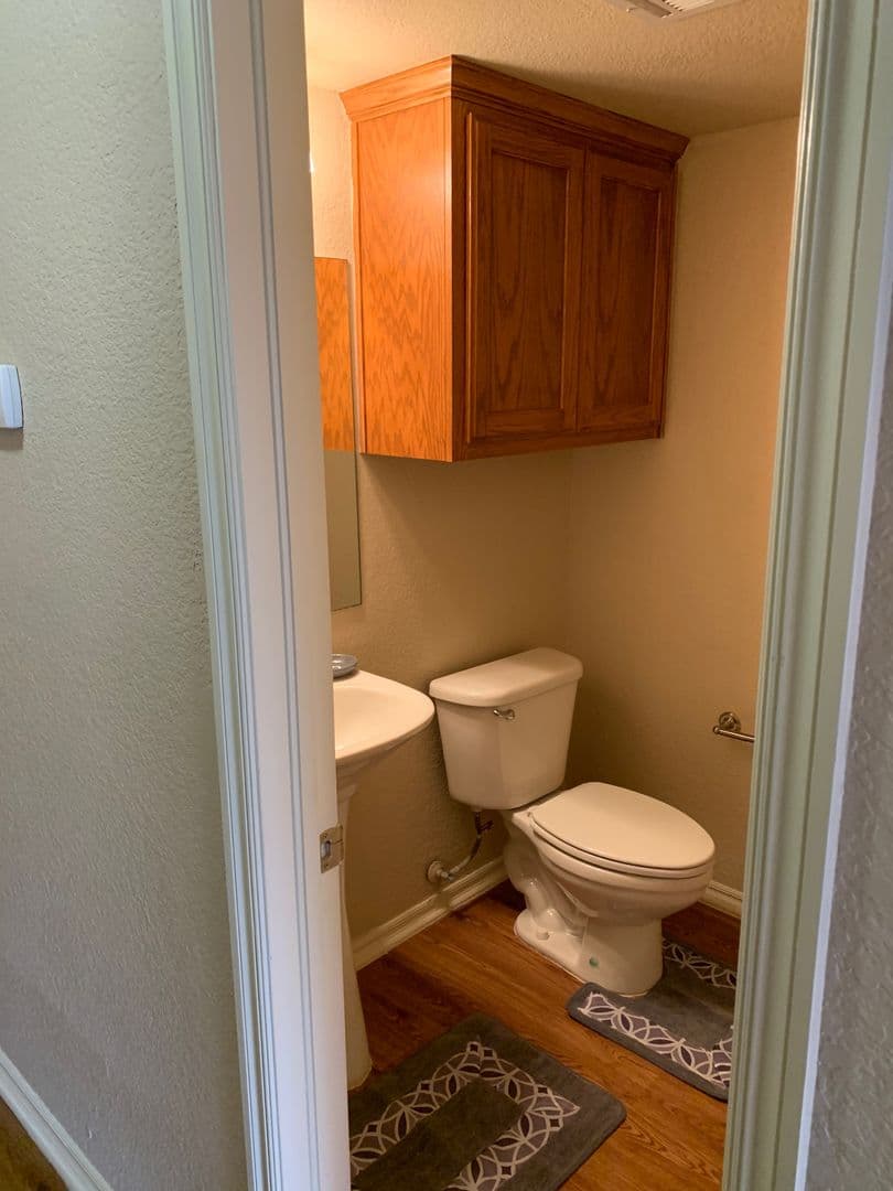 Tulsa Apartment: 1918 S. 82nd East Avenue