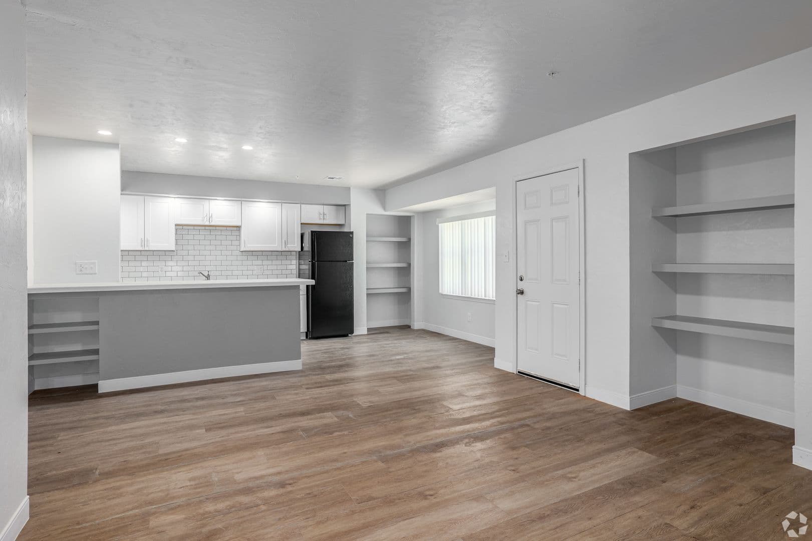Oklahoma City Apartment: 2700 Indian Creek Blvd