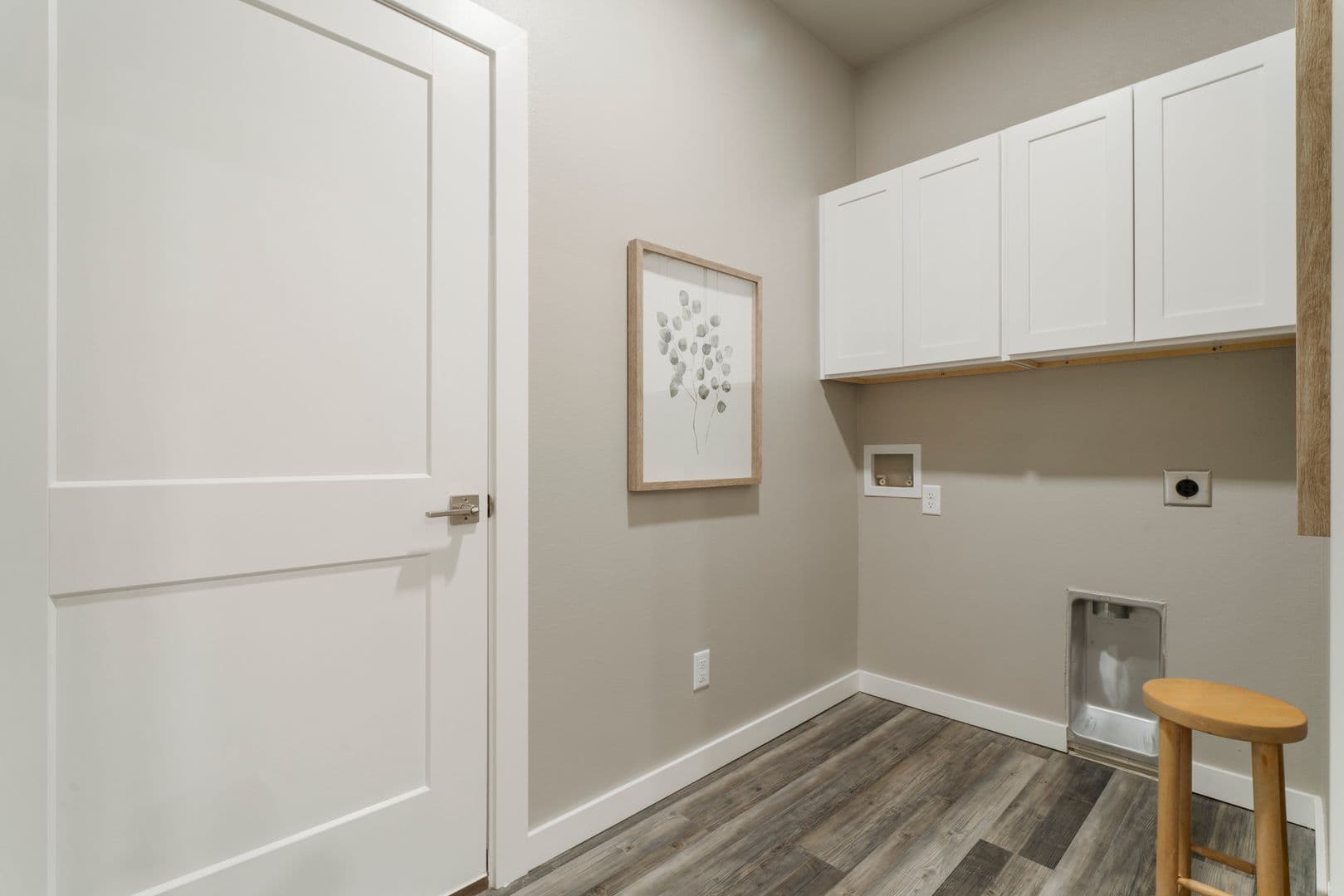 Jenks Apartment: 10700 Douglas Circle