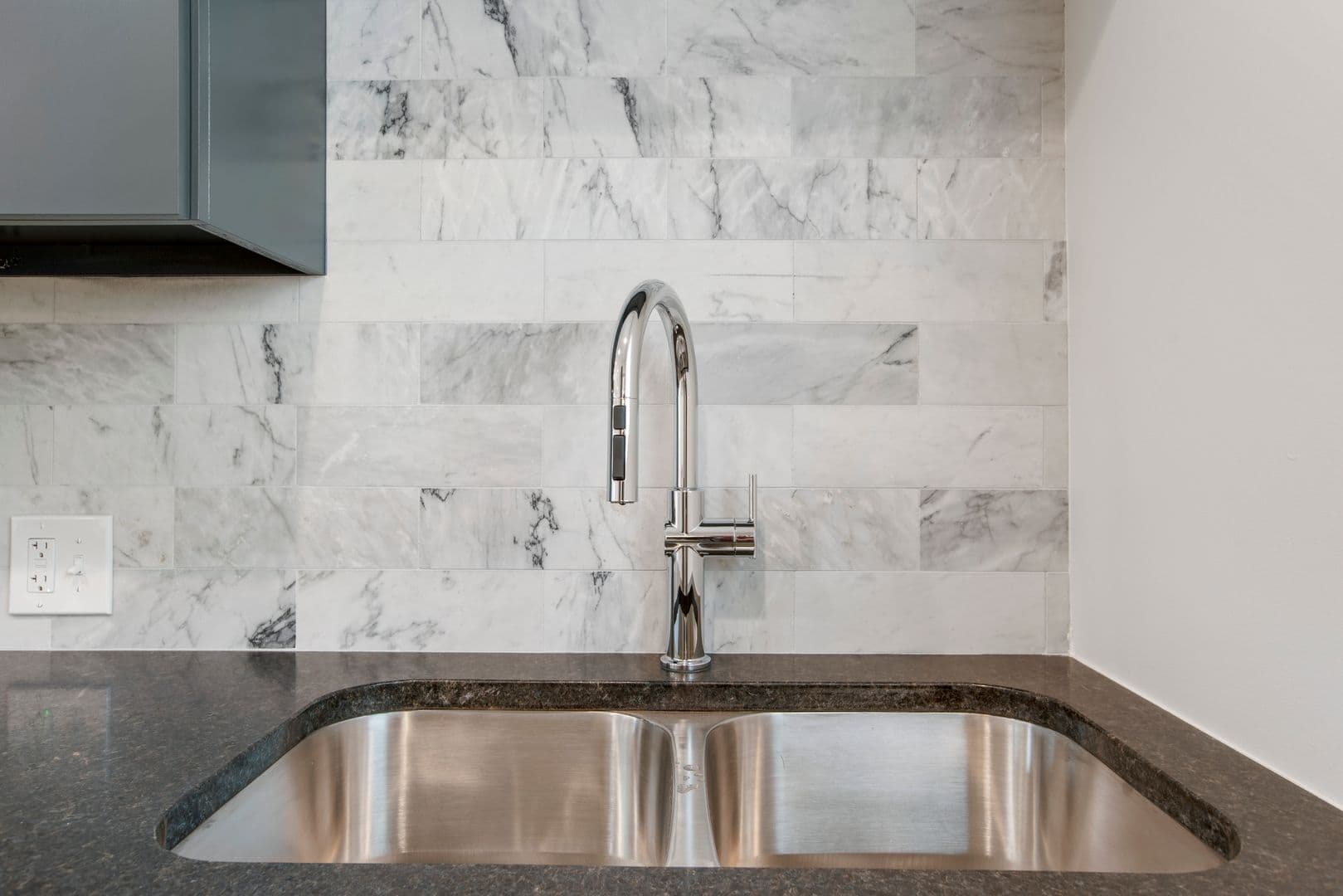 Tulsa Apartment: 1411 S Quaker Ave