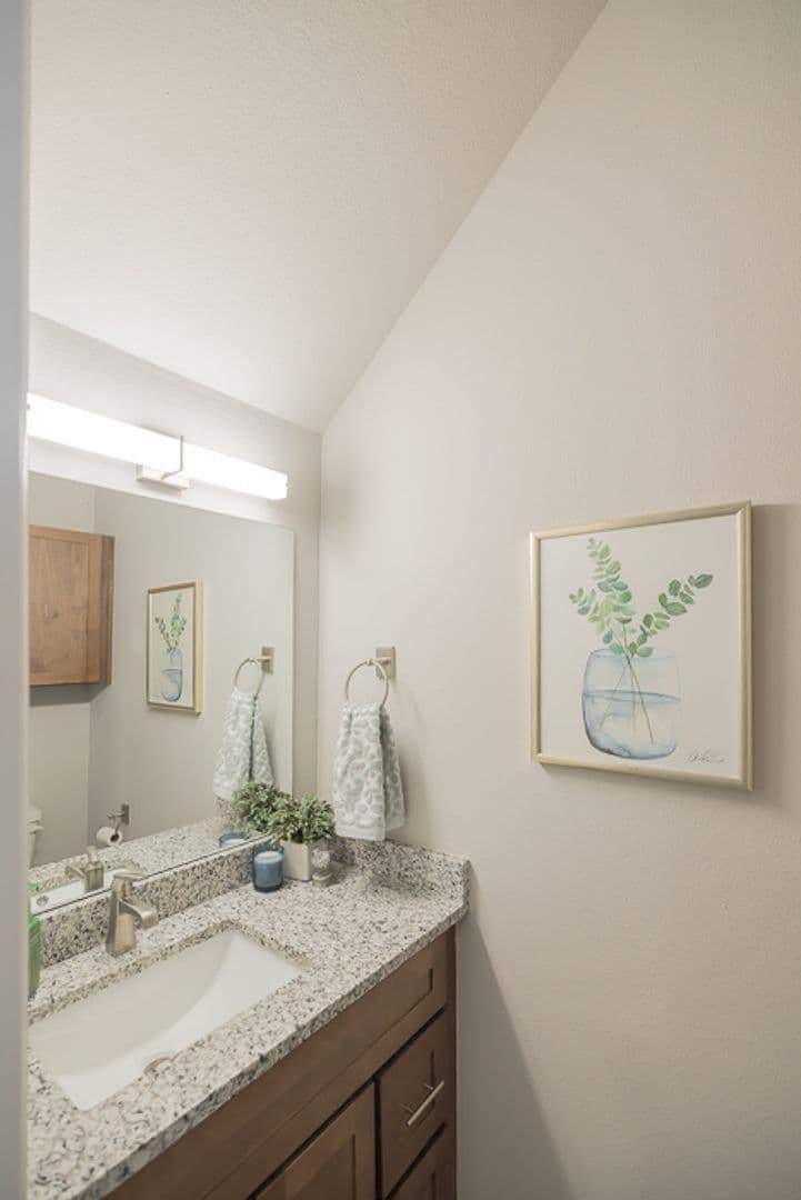 Tulsa Townhome: 7902 S 33rd W Ave