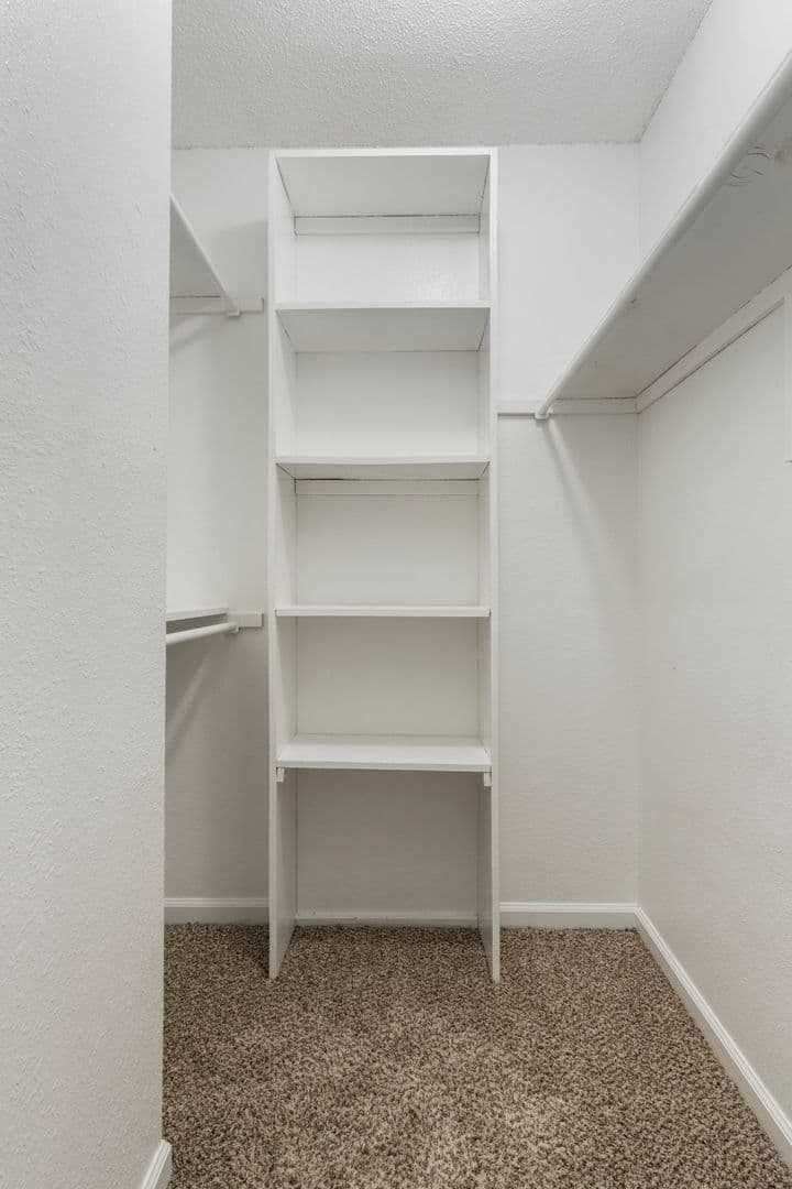 Norman Apartment: 705 Ridgecrest Ct