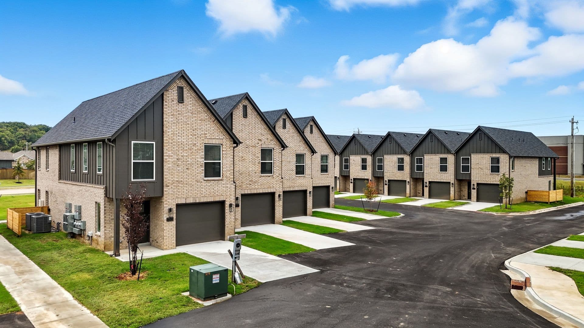 Broken Arrow Townhome: 3405 N 1st Street