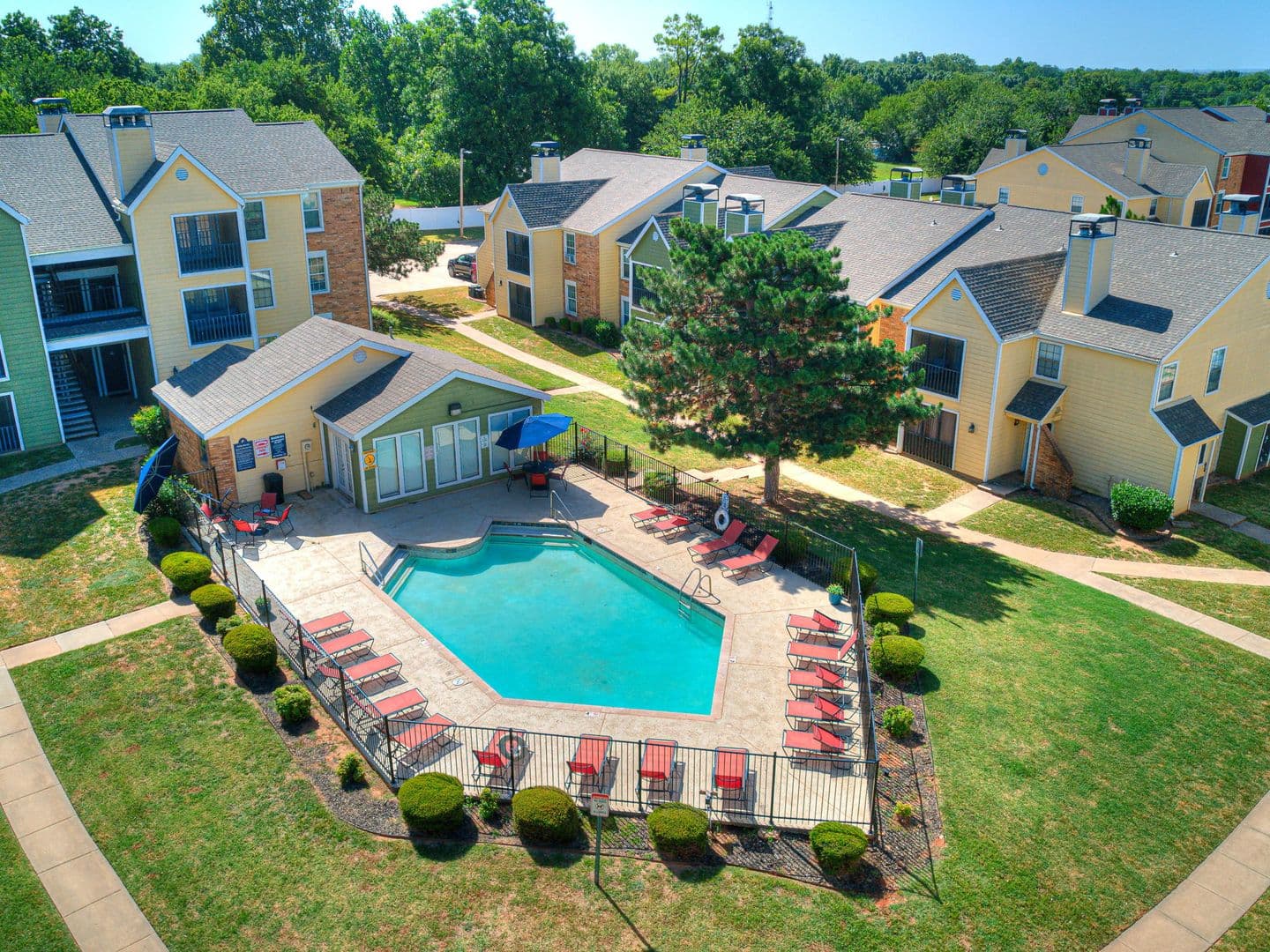 Norman Apartment: 705 Ridgecrest Ct