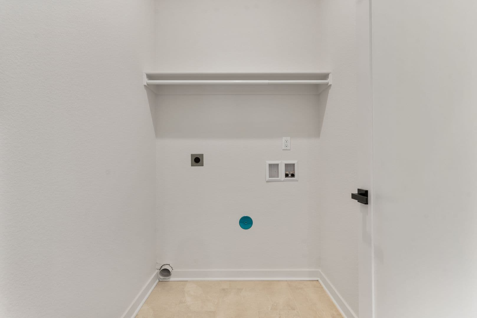 Tulsa Townhome: 17450 W Dearborn Str