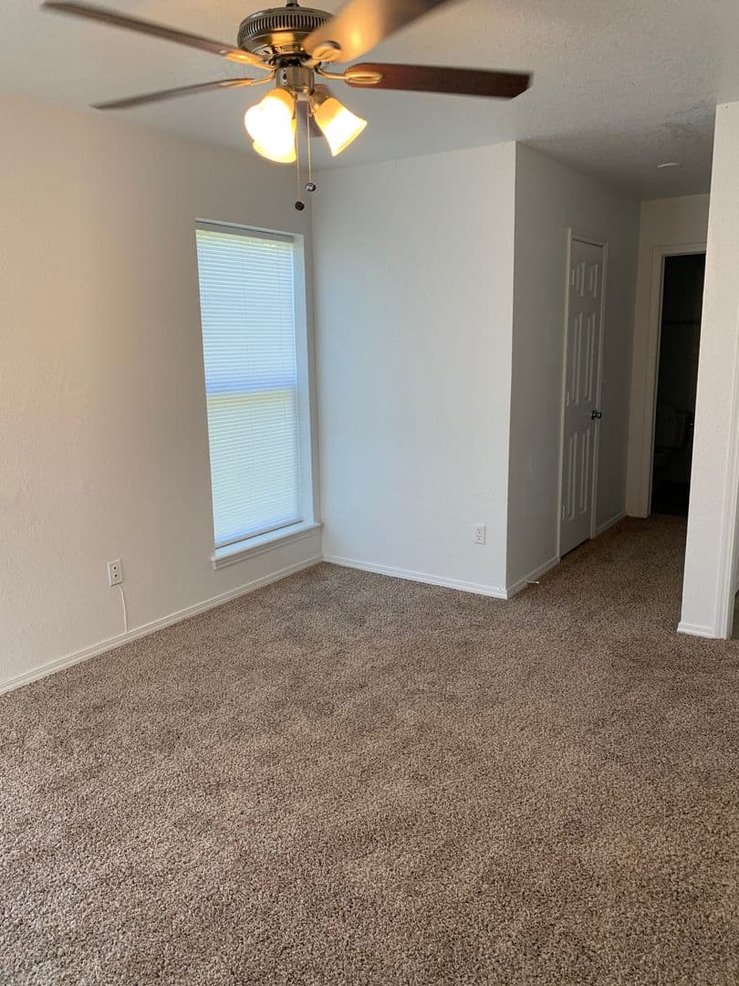 Bixby Apartment: 8336 East 120th Place
