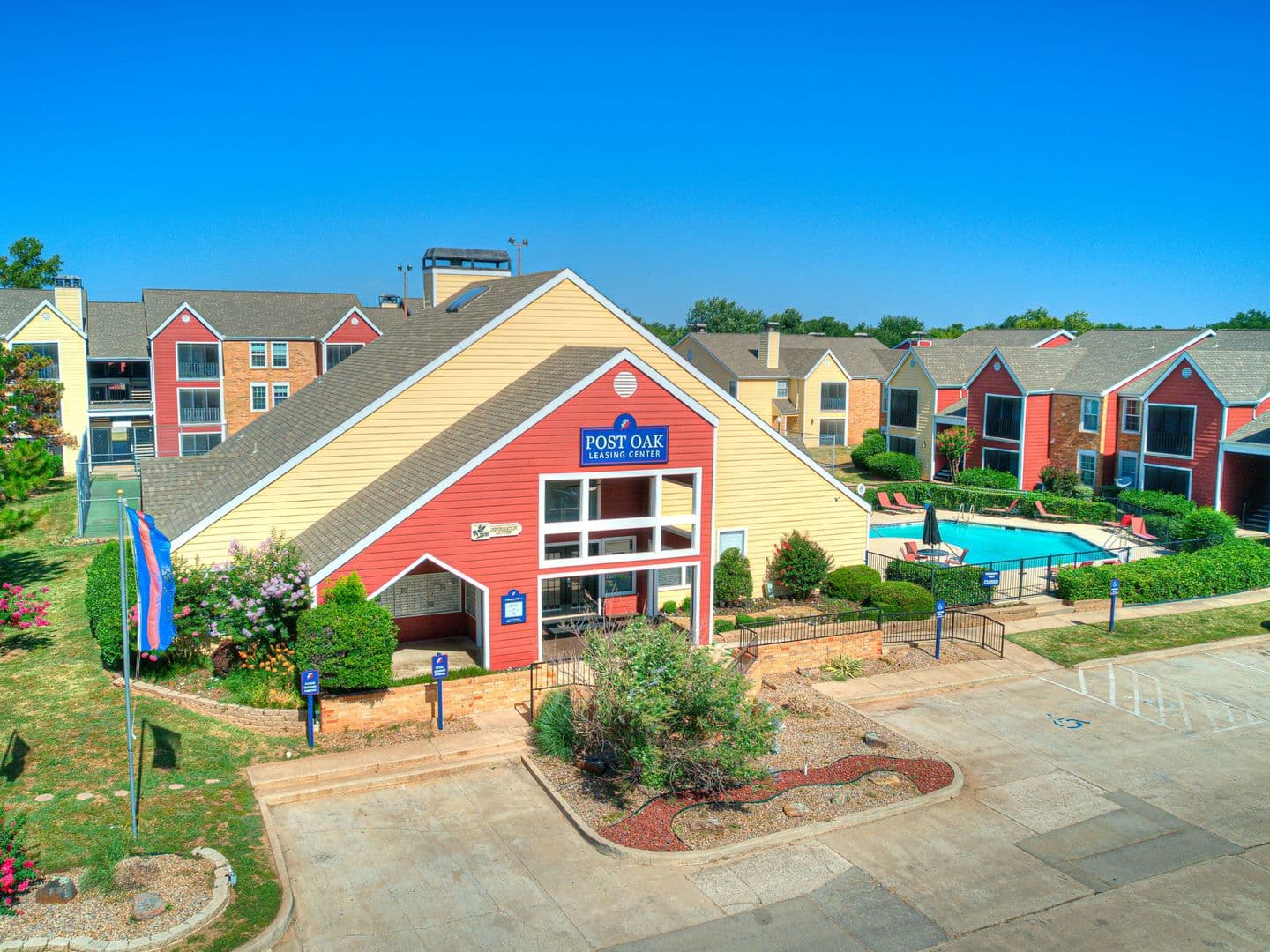 Norman Apartment: 705 Ridgecrest Ct