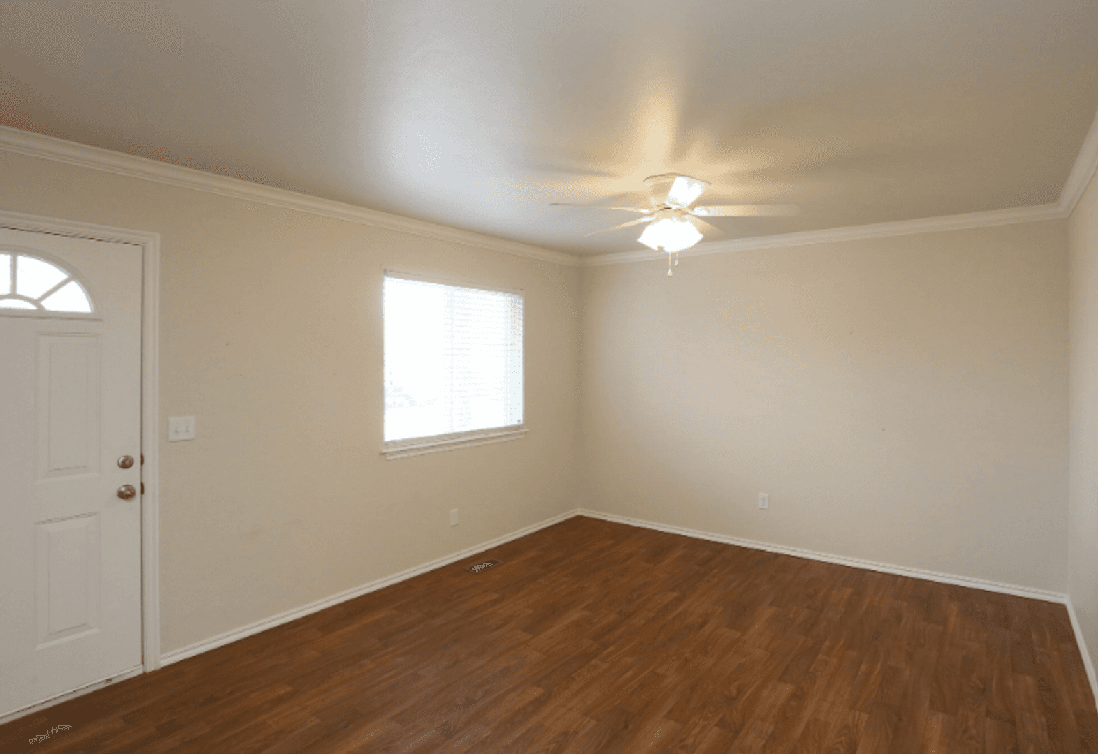 Edmond Apartment: 800 Chowning Ave