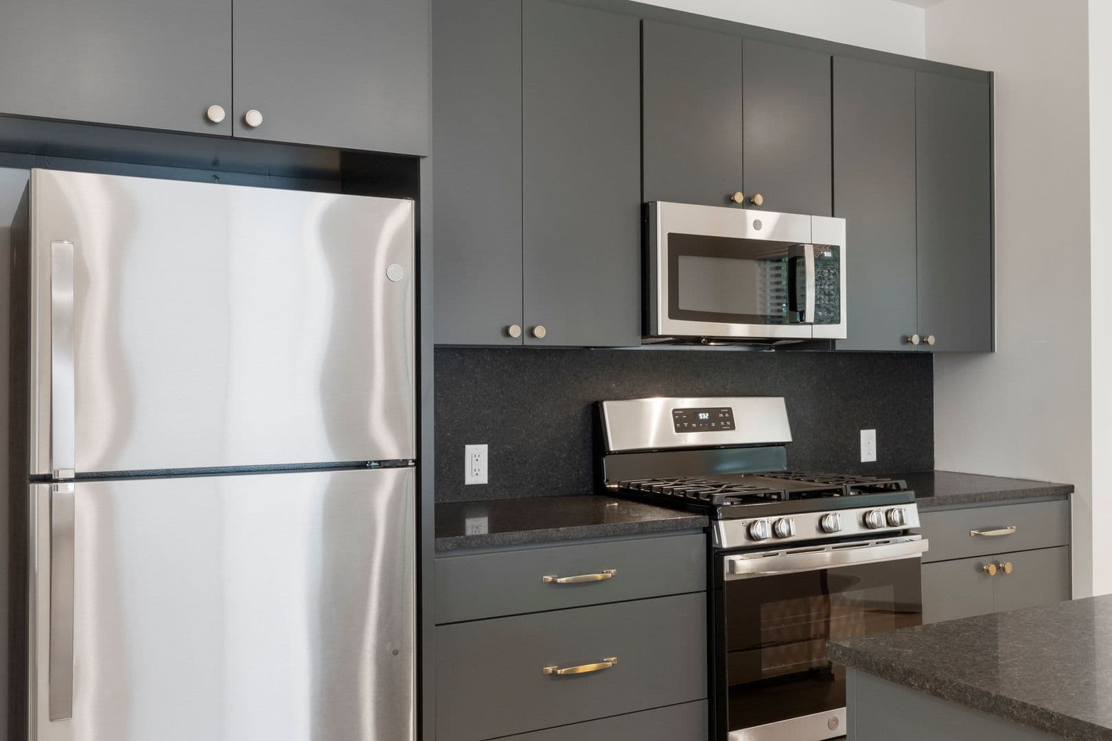 Tulsa Apartment: 1411 S Quaker Ave