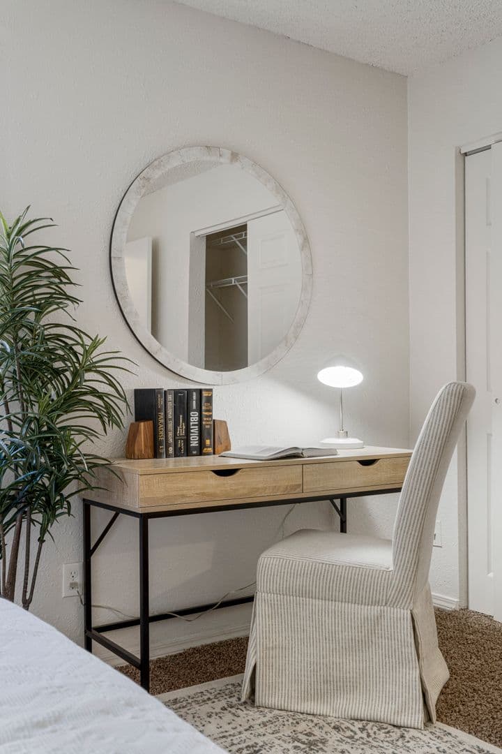 Tulsa Apartment: 8812 S Delaware Ave
