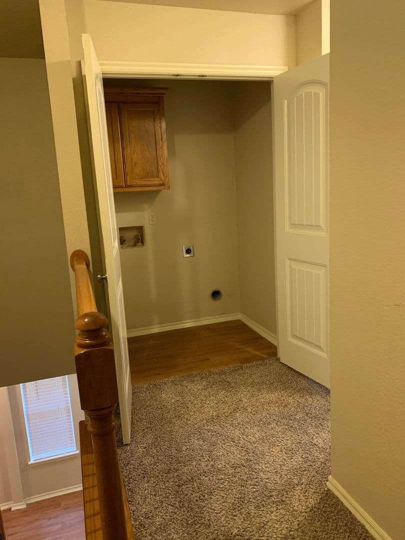Tulsa Apartment: 1918 S. 82nd East Avenue