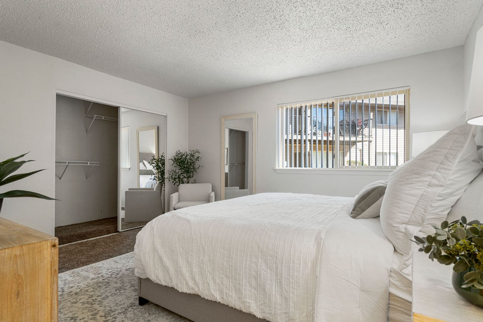 Tulsa Apartment: 8812 S Delaware Ave