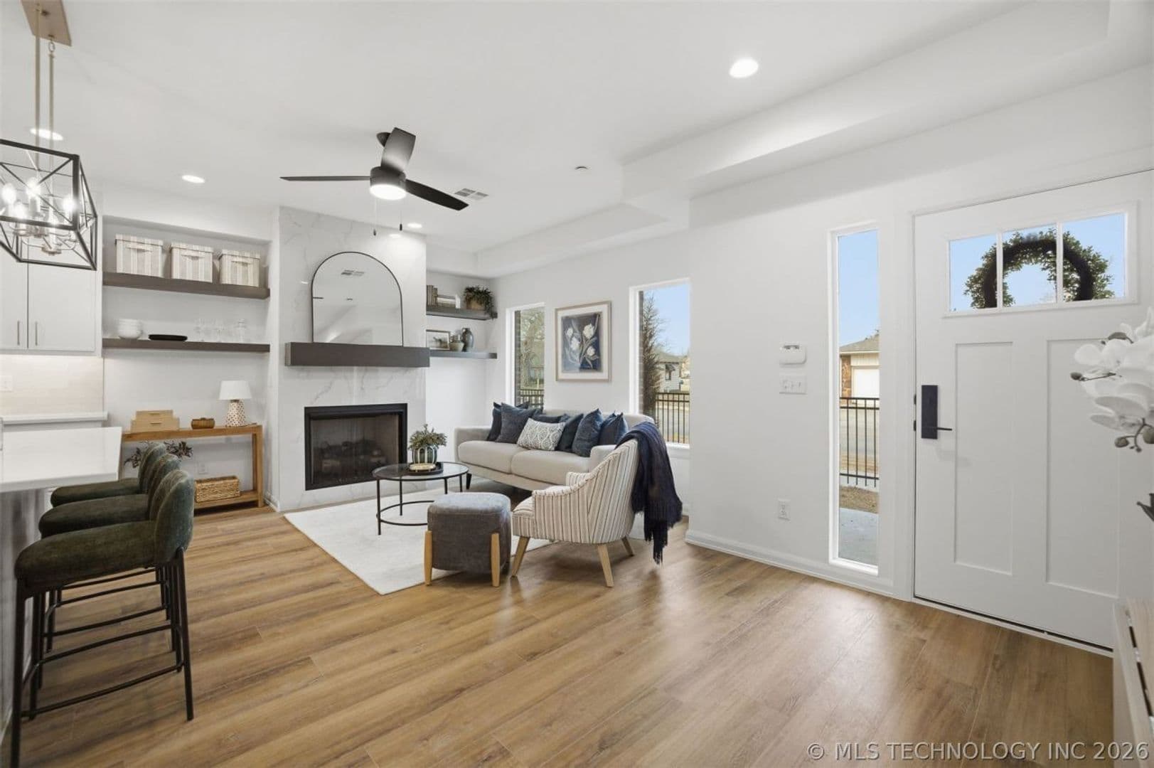 Jenks Apartment: 504 E B Street