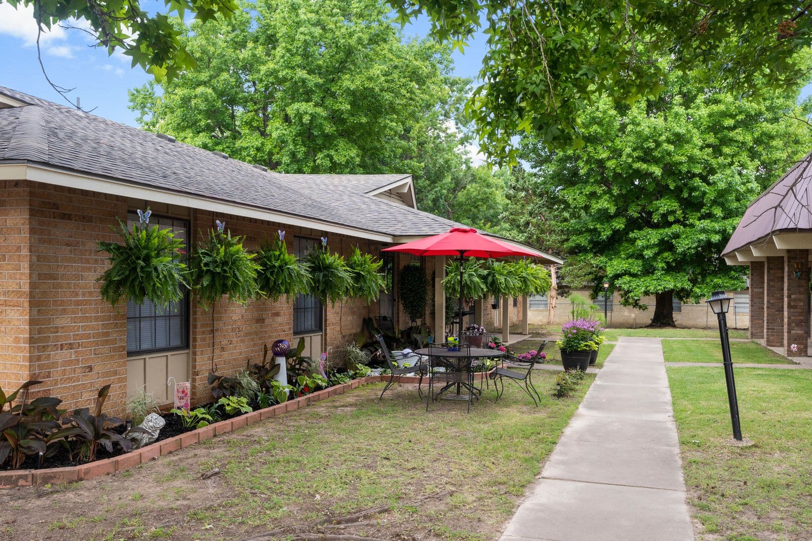 Pryor Apartment: 1501 Meadow Trace Drive #1